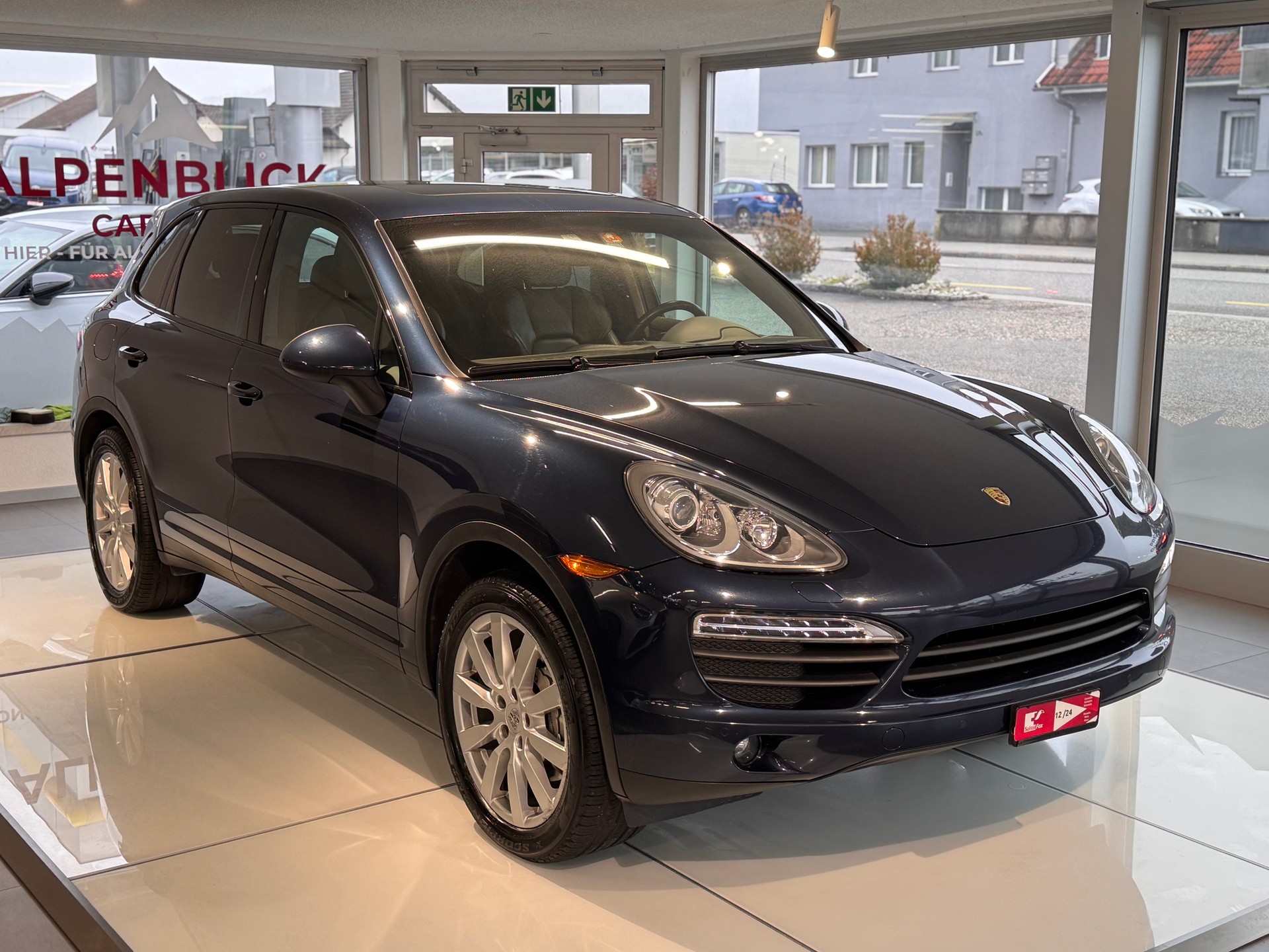 PORSCHE Cayenne S-image-6