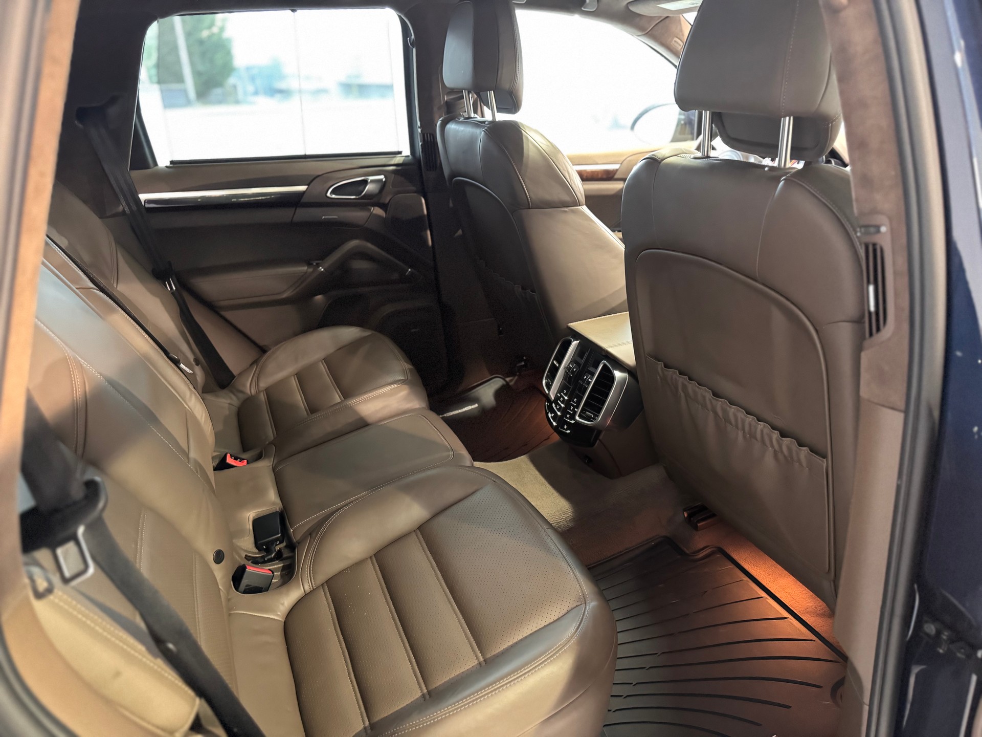 PORSCHE Cayenne S-image-20