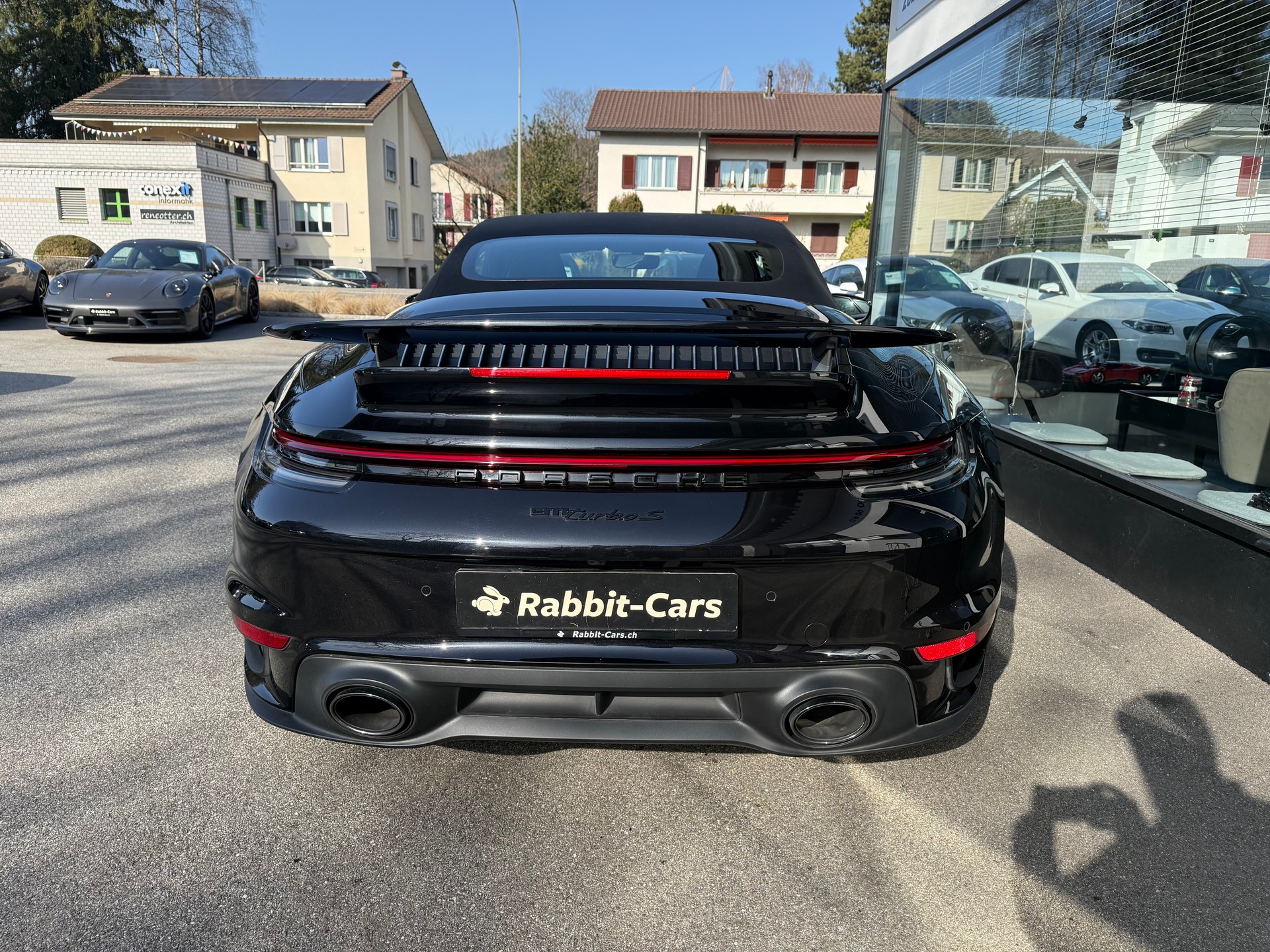 PORSCHE 911 Turbo S Cabriolet PDK-image-5