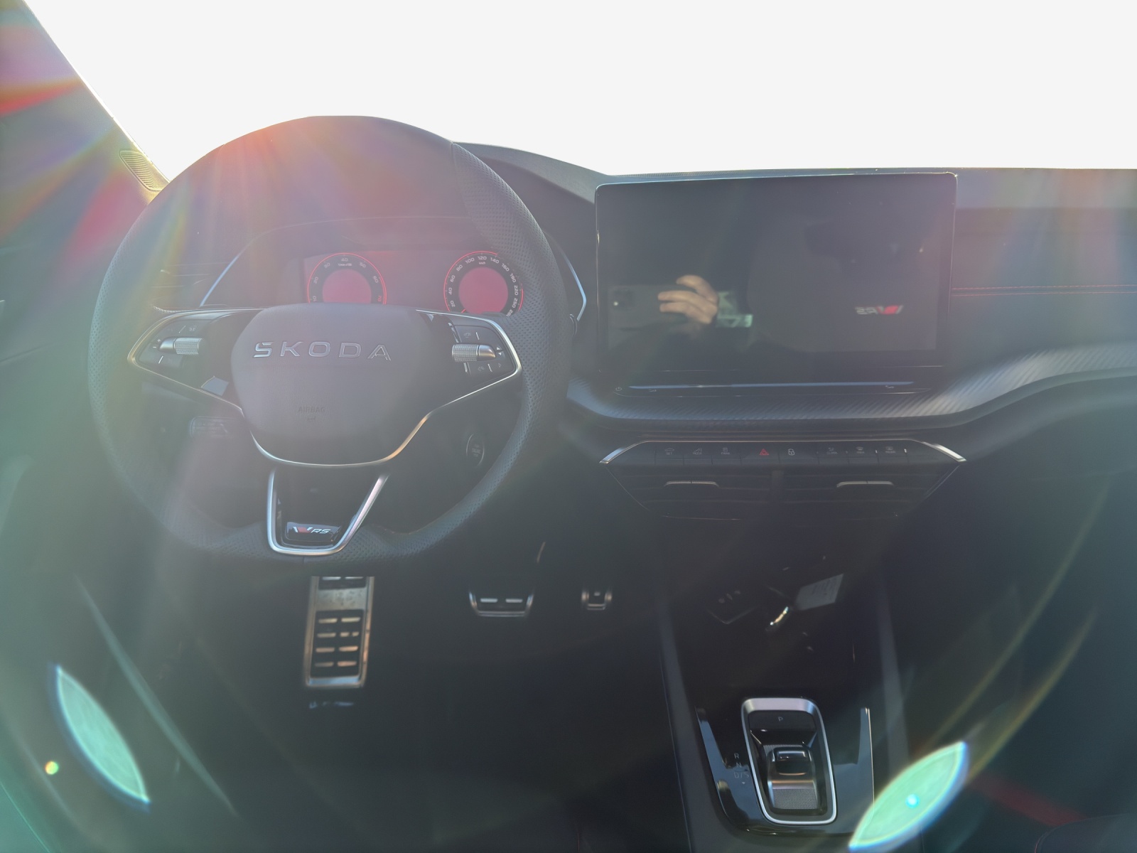 SKODA Octavia Combi 2.0 TSI DSG RS-image-6