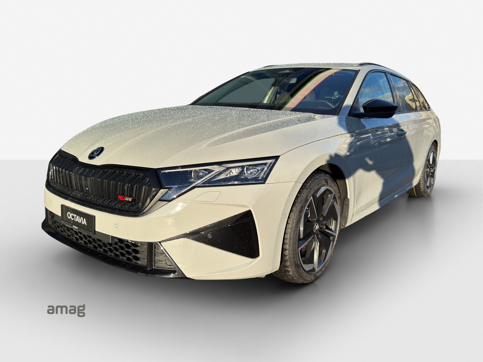 SKODA Octavia Combi 2.0 TSI DSG RS-image-0