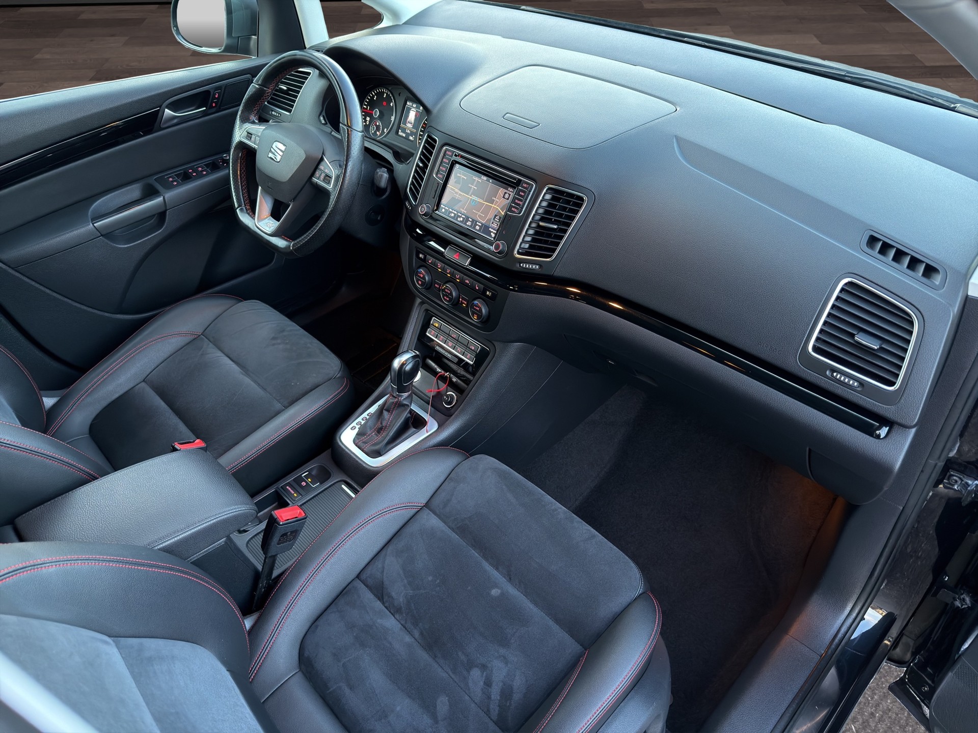 SEAT Alhambra 2.0 TDI FR Line 4Drive-image-18