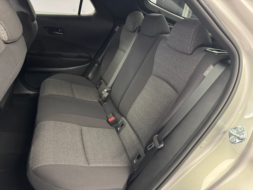 C-HR Hybrid 2.0 Swiss Edition AWD-i