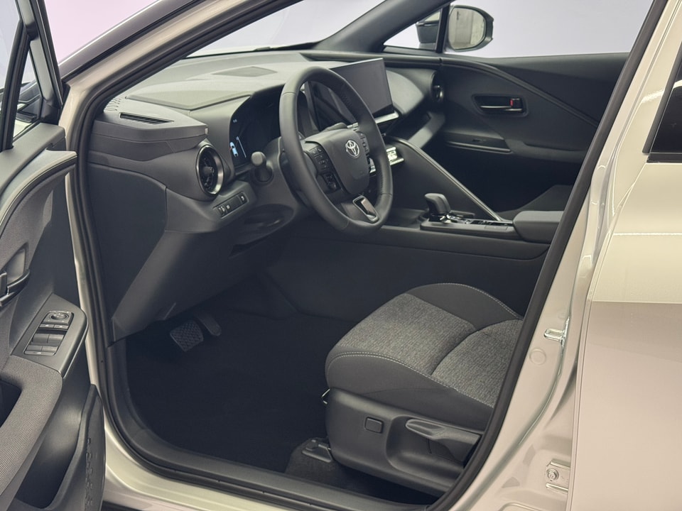 C-HR Hybrid 2.0 Swiss Edition AWD-i