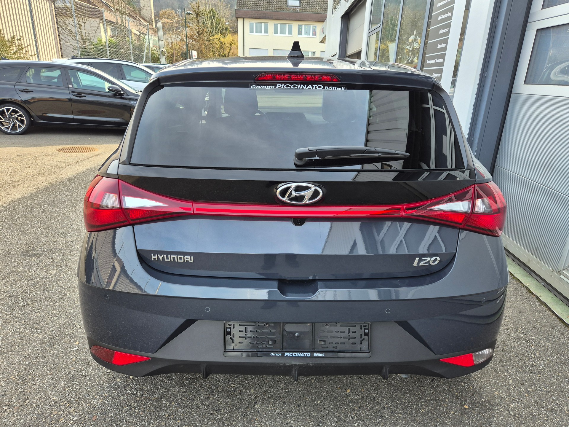 HYUNDAI i20 1.0 T-GDi Amplia DCT-image-3