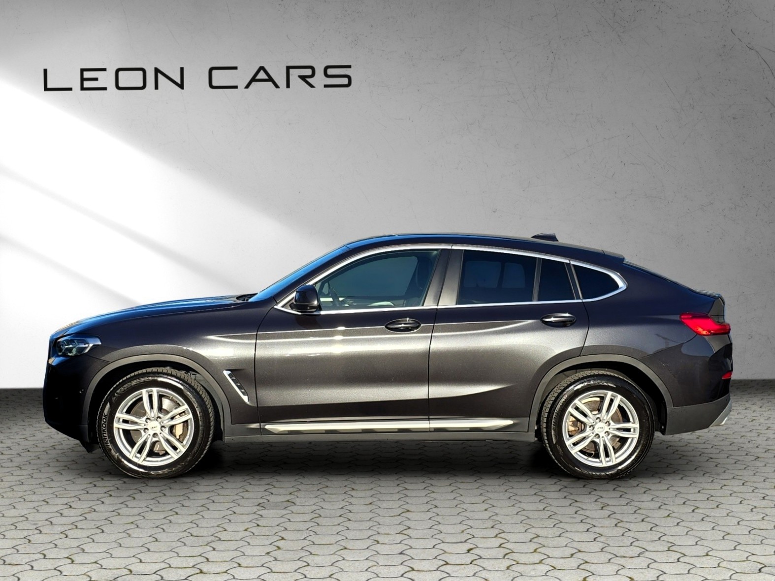 BMW X4 xDrive 48V 30d Steptronic-image-2