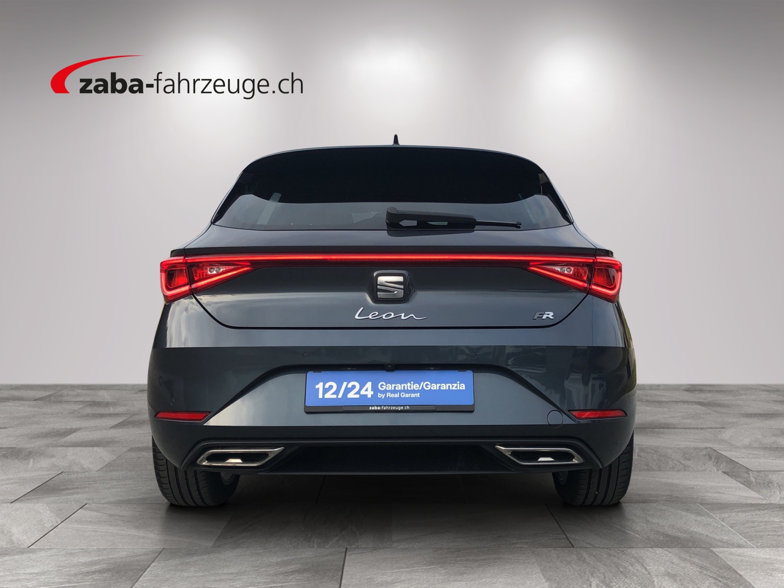 SEAT Leon 1.5 eTSI mHEV DSG FR-showroom-element-3
