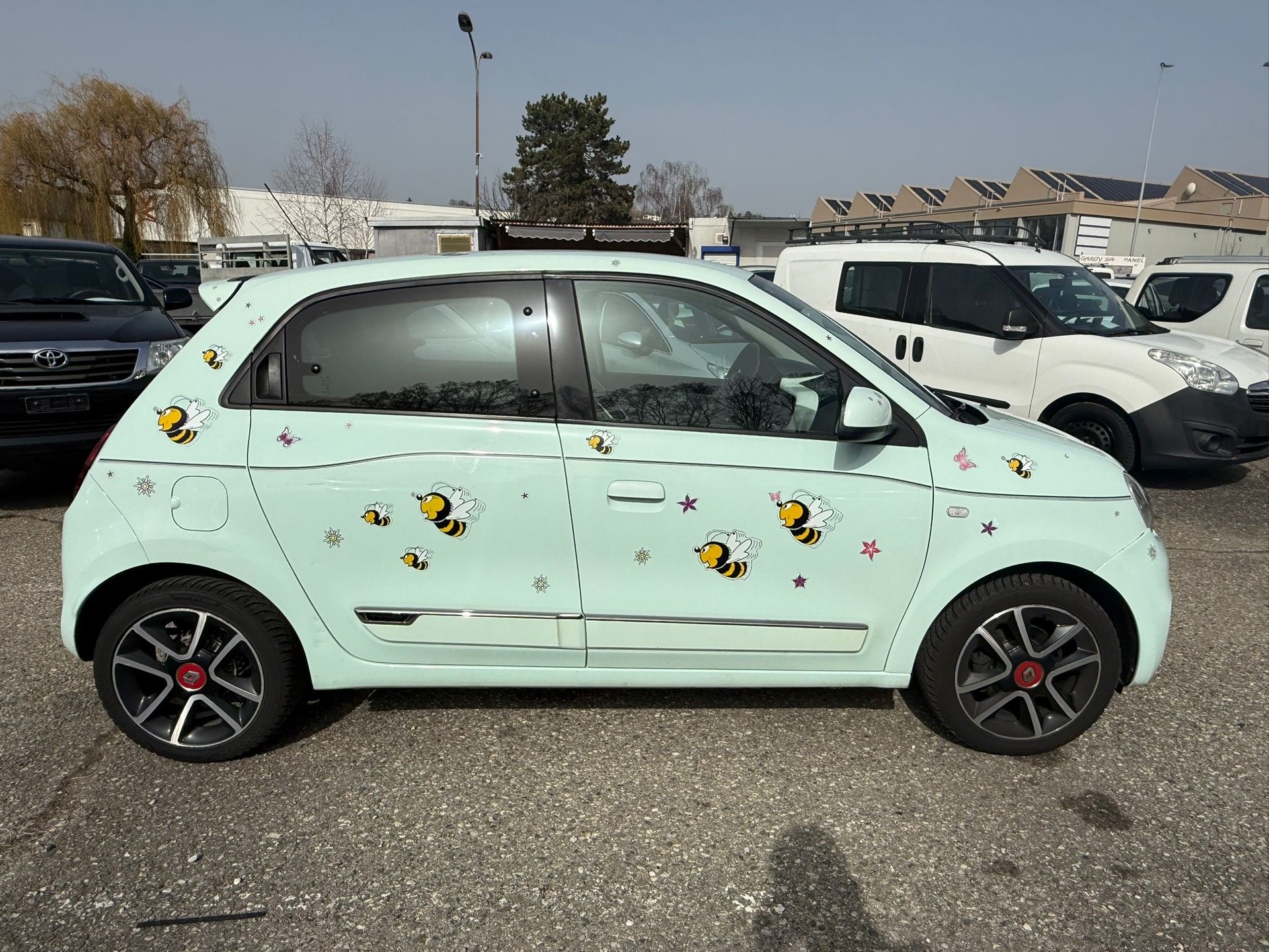 RENAULT Twingo SCe 65 Vibes-image-2