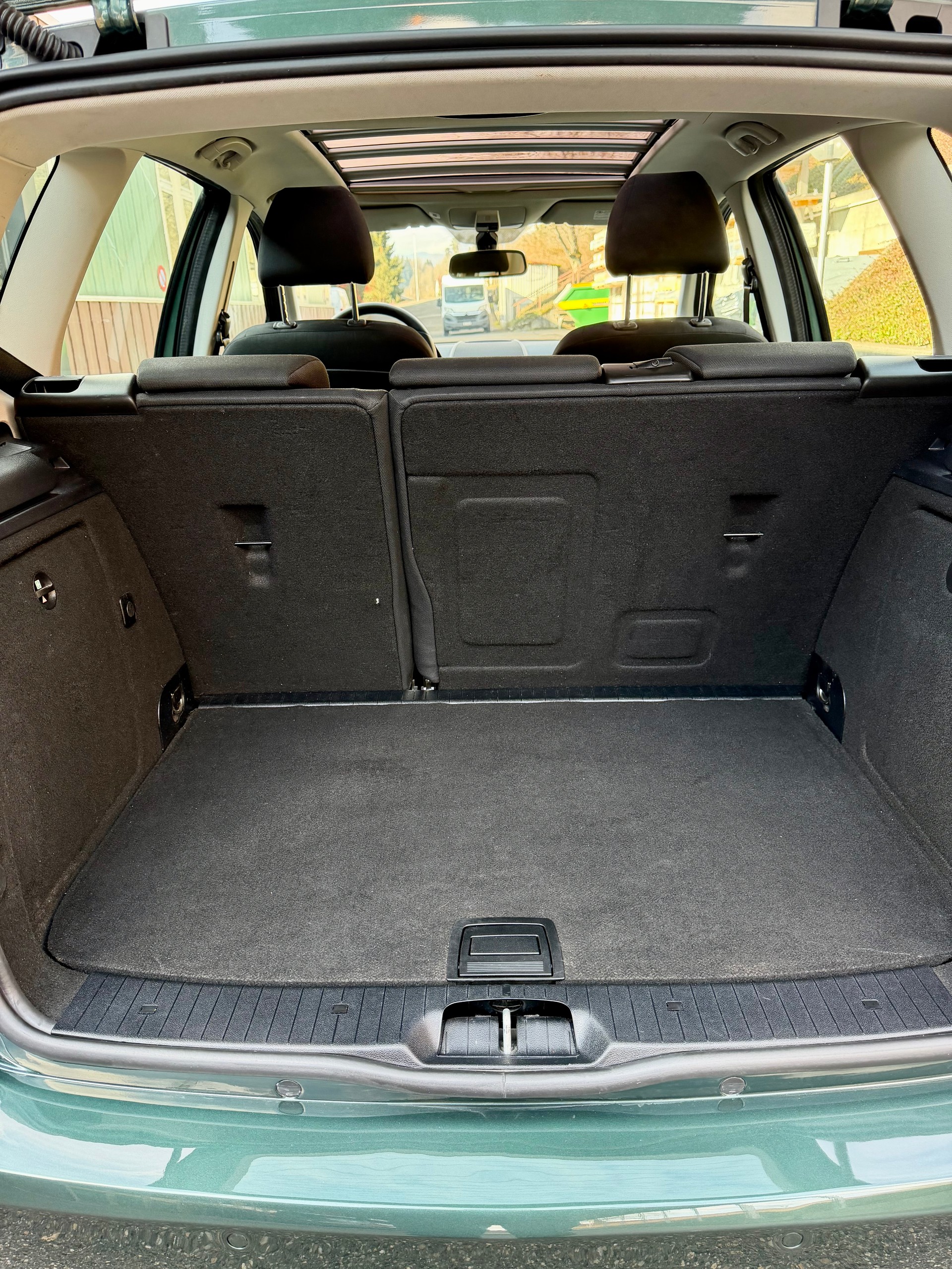 MERCEDES-BENZ A 160 (150) BlueEfficiency Classic-image-10