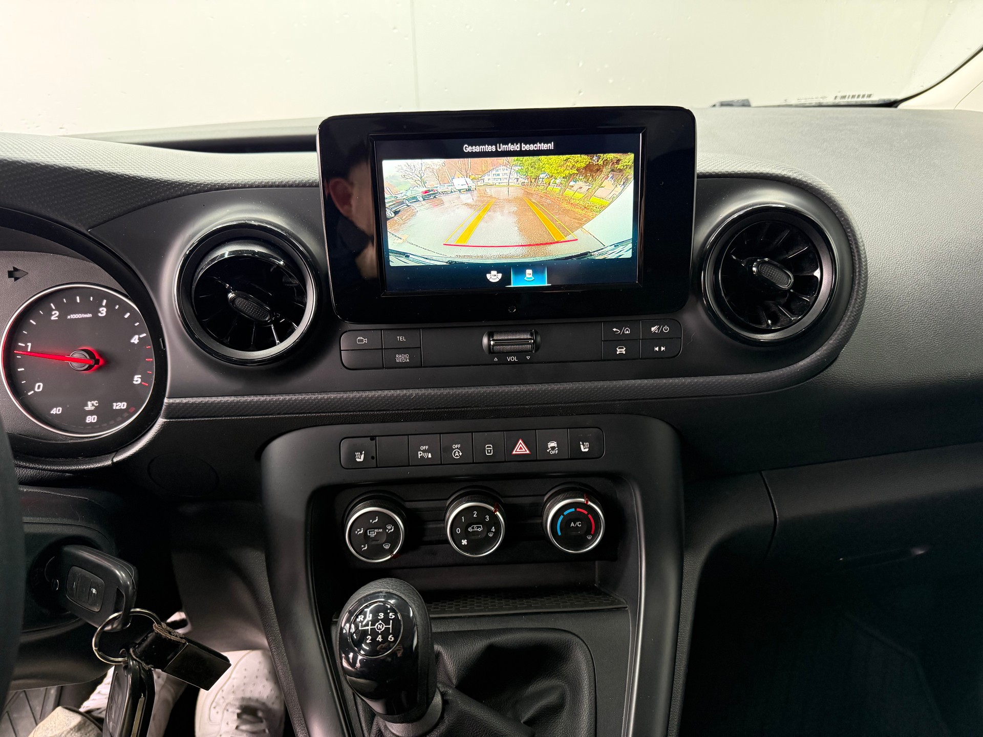 MERCEDES-BENZ Citan 110 CDI Pro-image-9