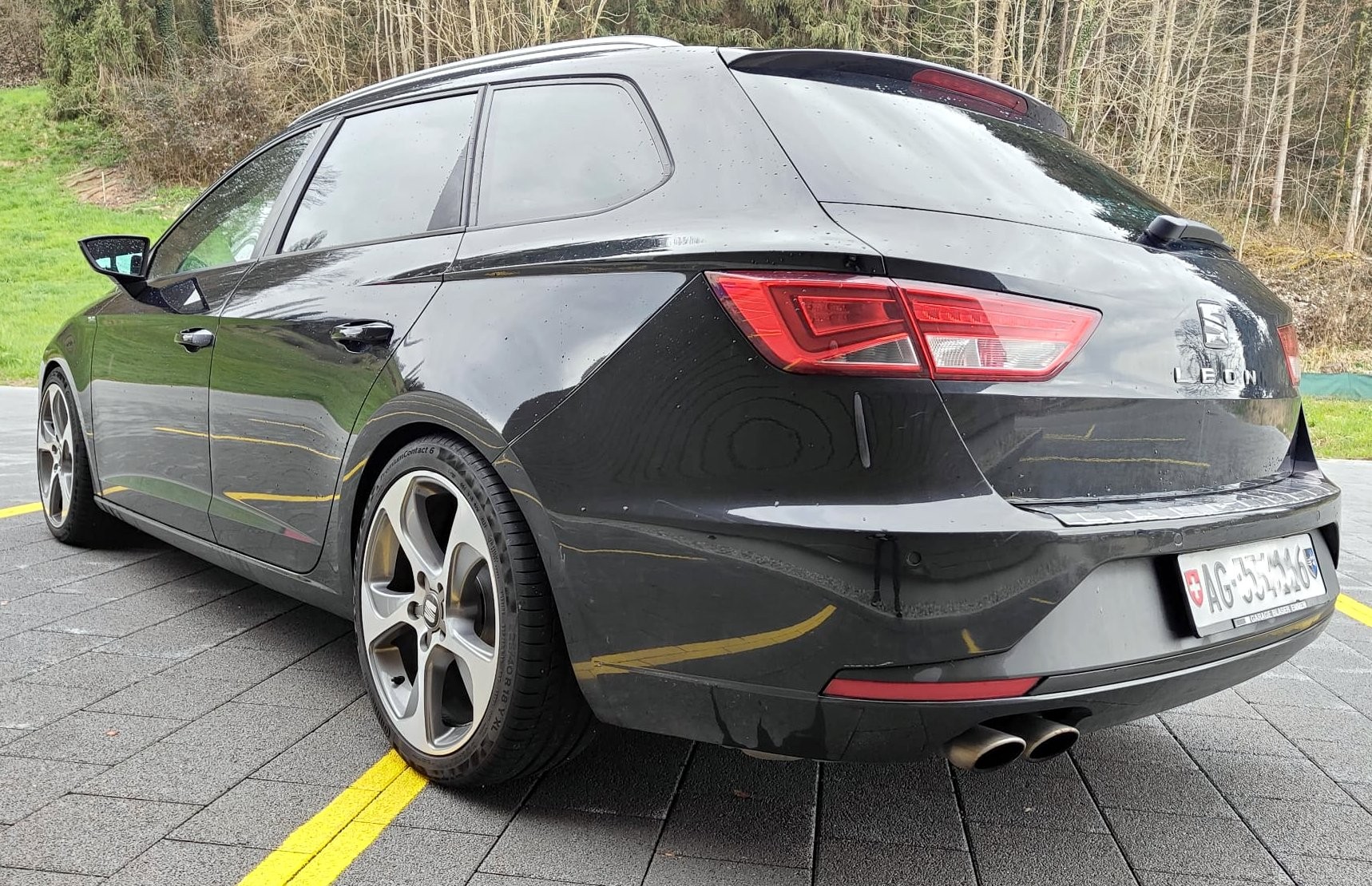 SEAT Leon ST 1.8 TSI FR Viva DSG-image-3
