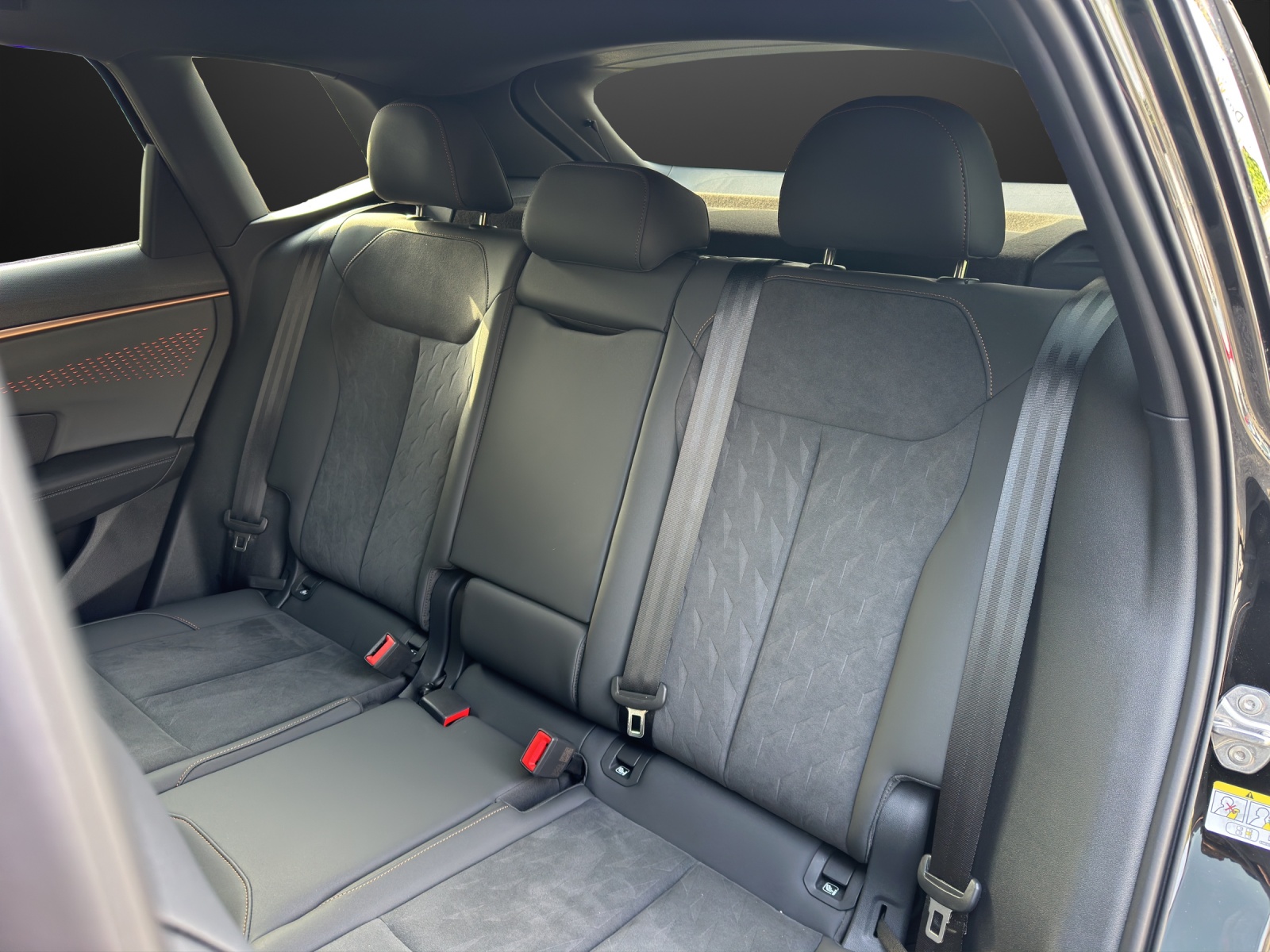 CUPRA Terramar 1.5 eHybrid DSG-image-8
