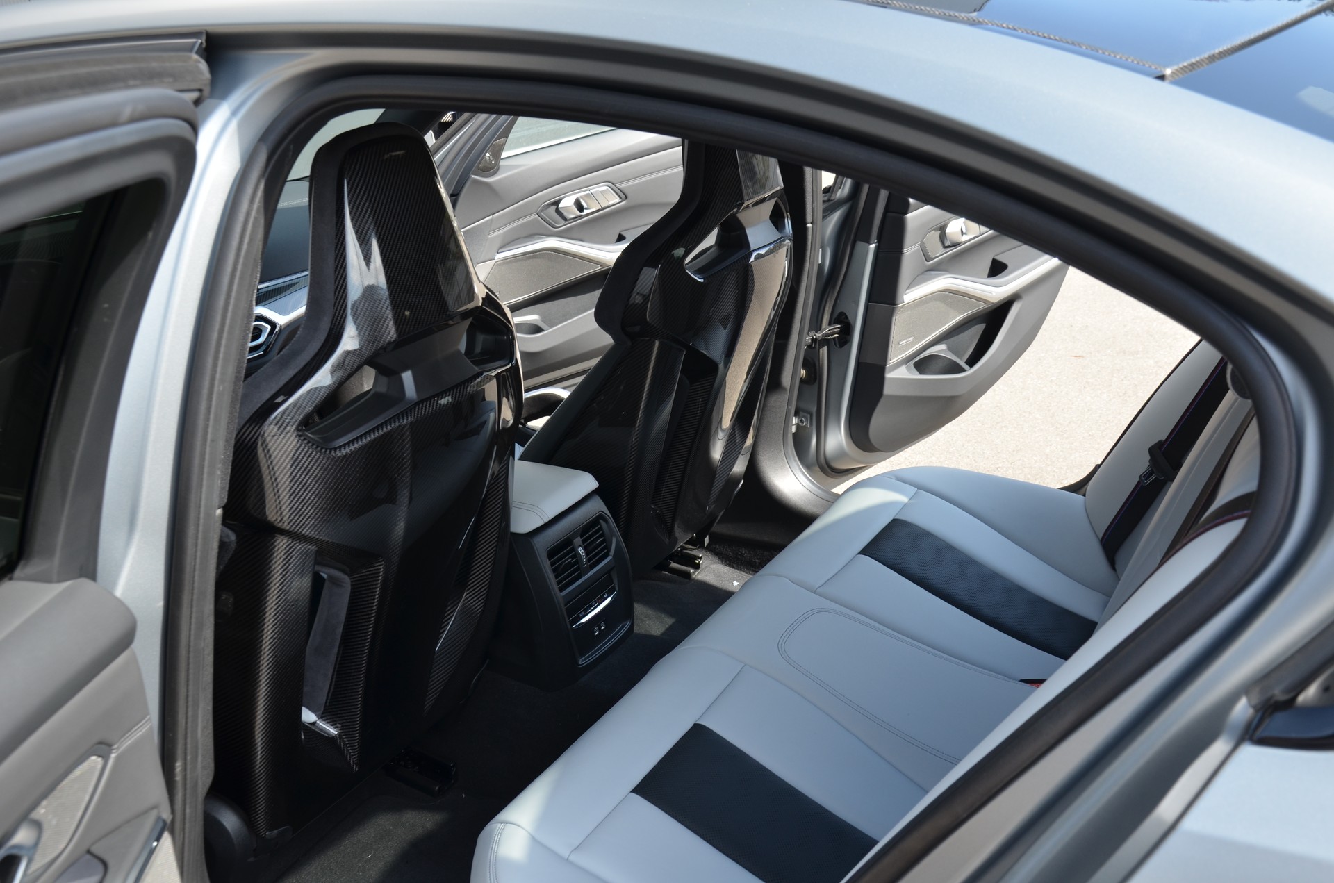 BMW M3 Competition M xDrive-image-20