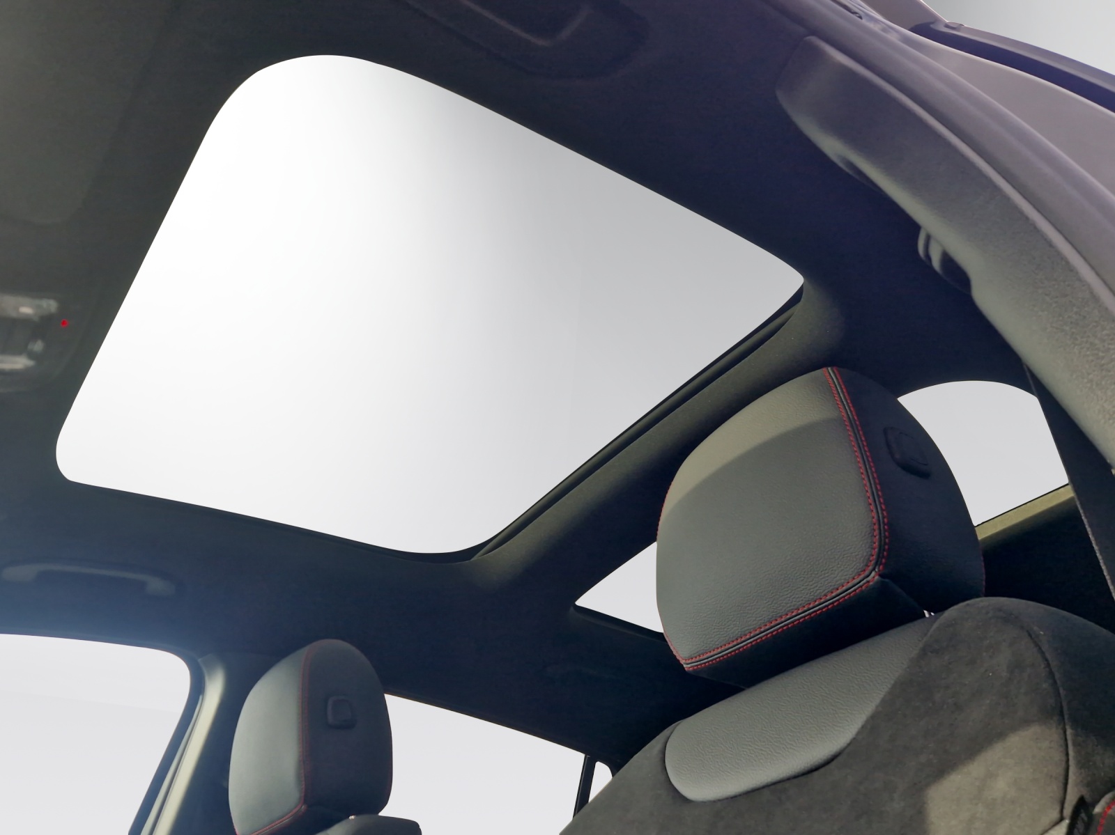 Image MERCEDES-BENZ GLA-220 GLA 220 4Matic 8G-DCT