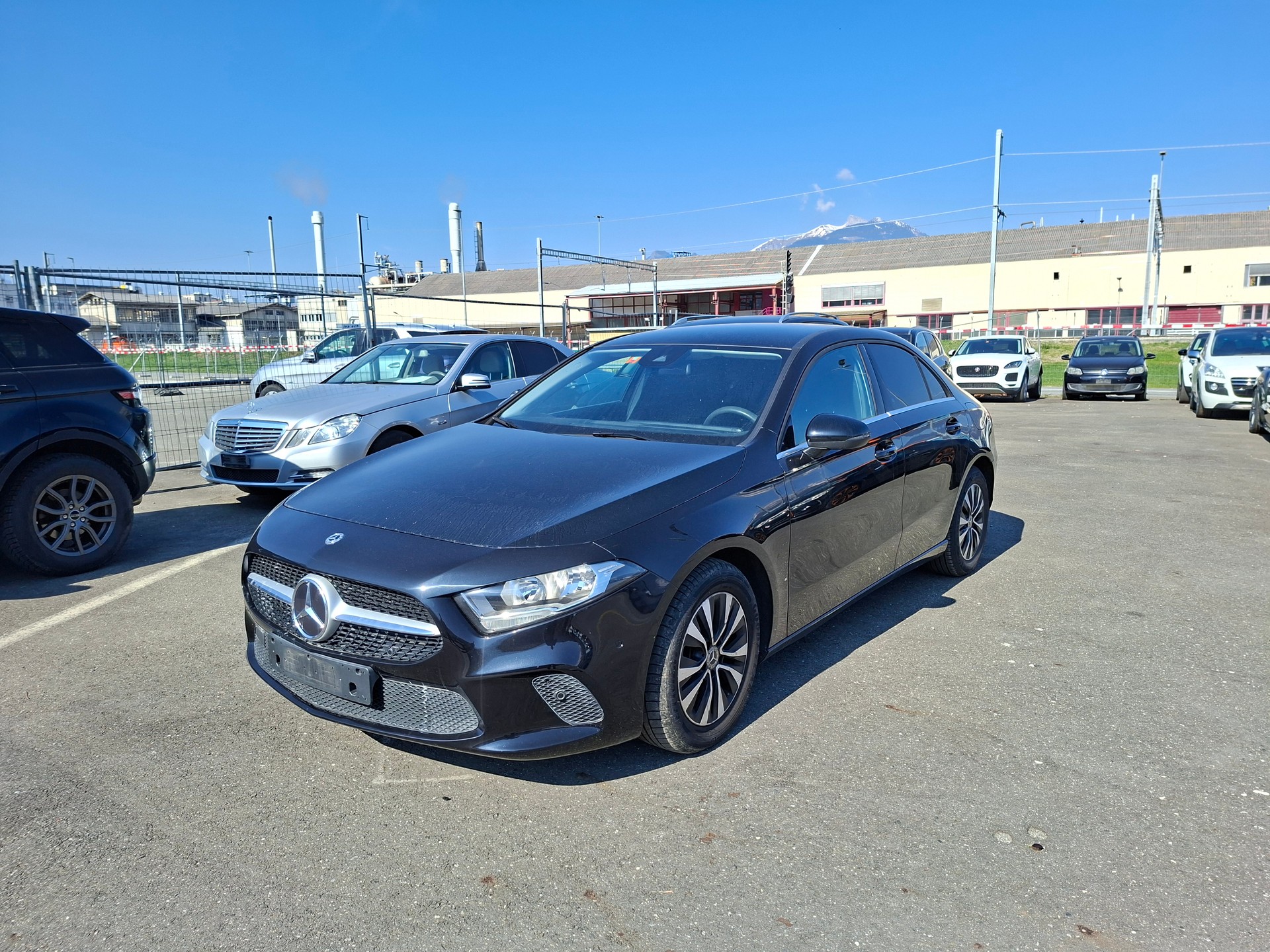 MERCEDES-BENZ A 180 d Progressive 7G-DCT-image-4