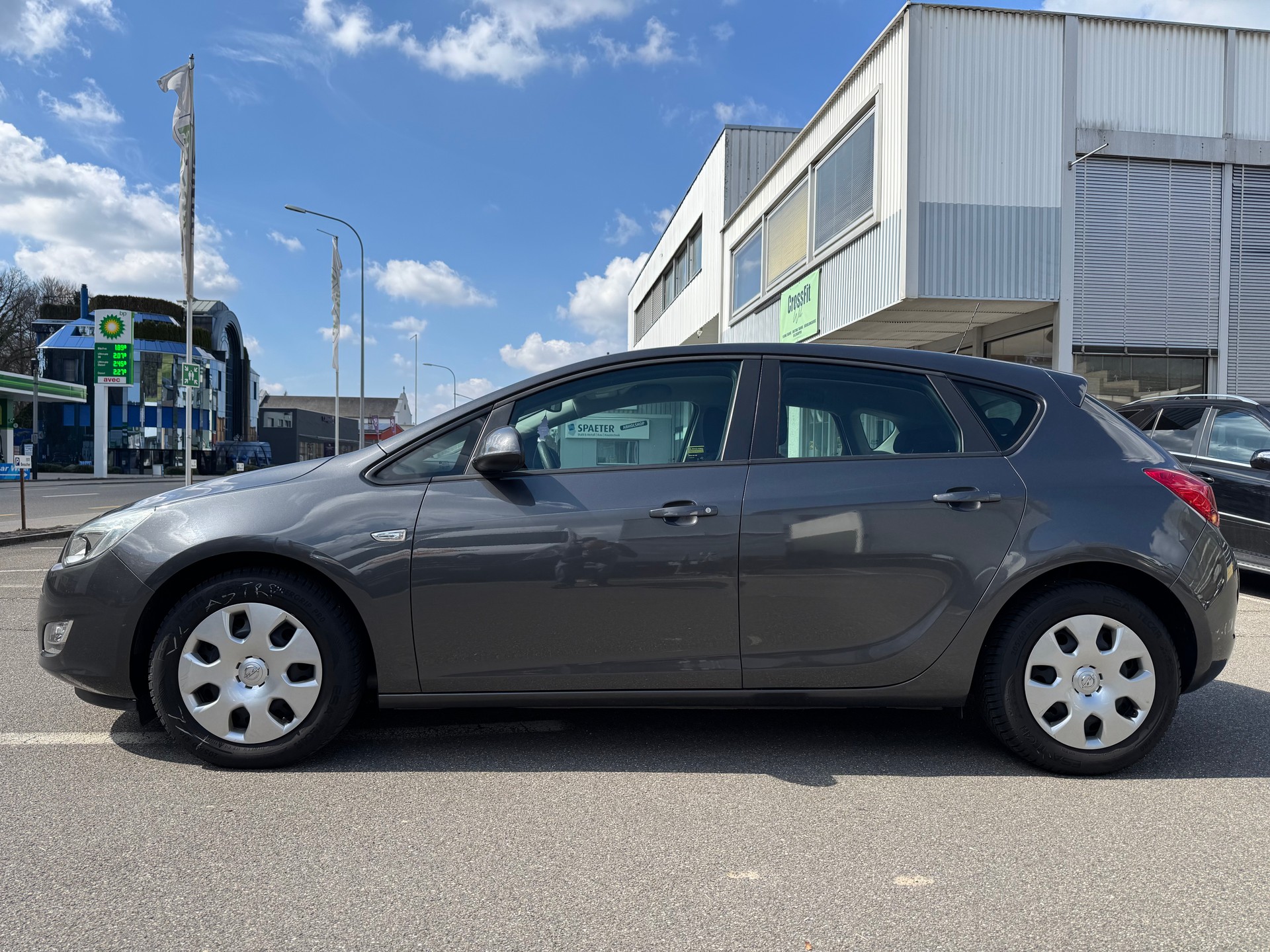 OPEL Astra 1.6i 16V Enjoy Automatic