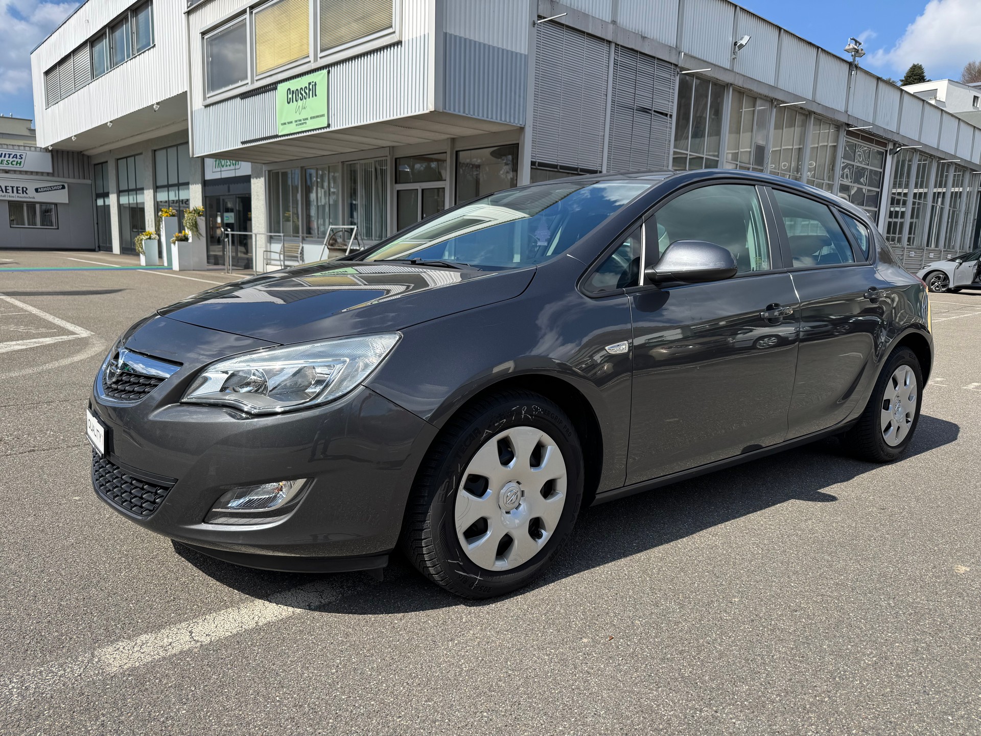 OPEL Astra 1.6i 16V Enjoy Automatic-image-1