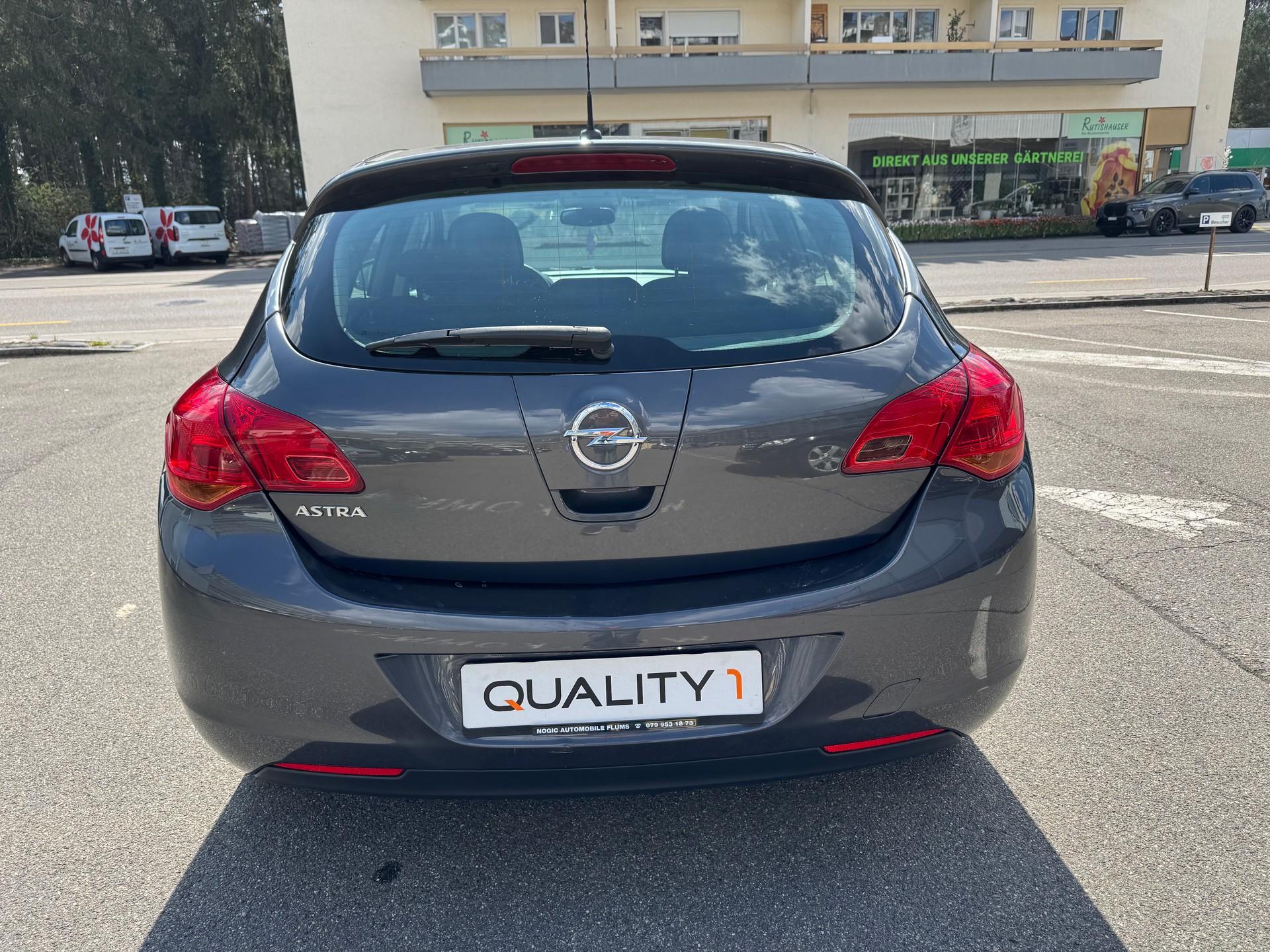 OPEL Astra 1.6i 16V Enjoy Automatic-image-6