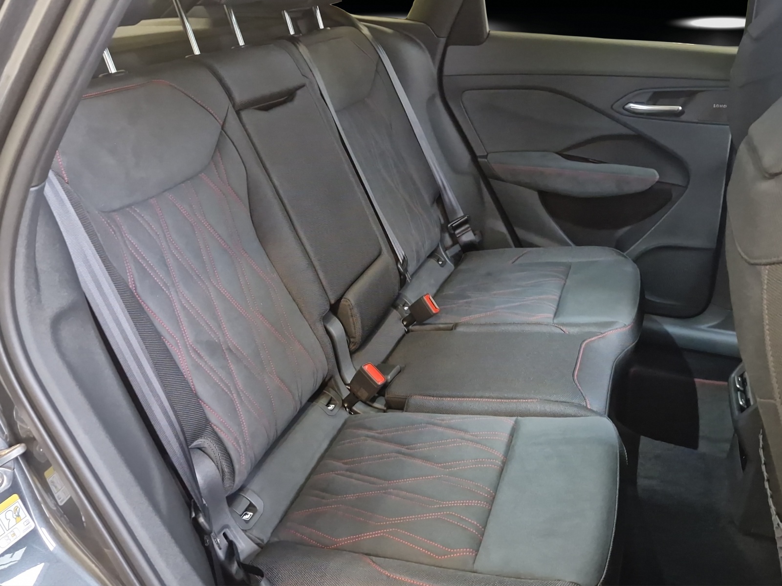 AUDI Q3 SUV TFSI quattro 195 kW S tronic-image-7