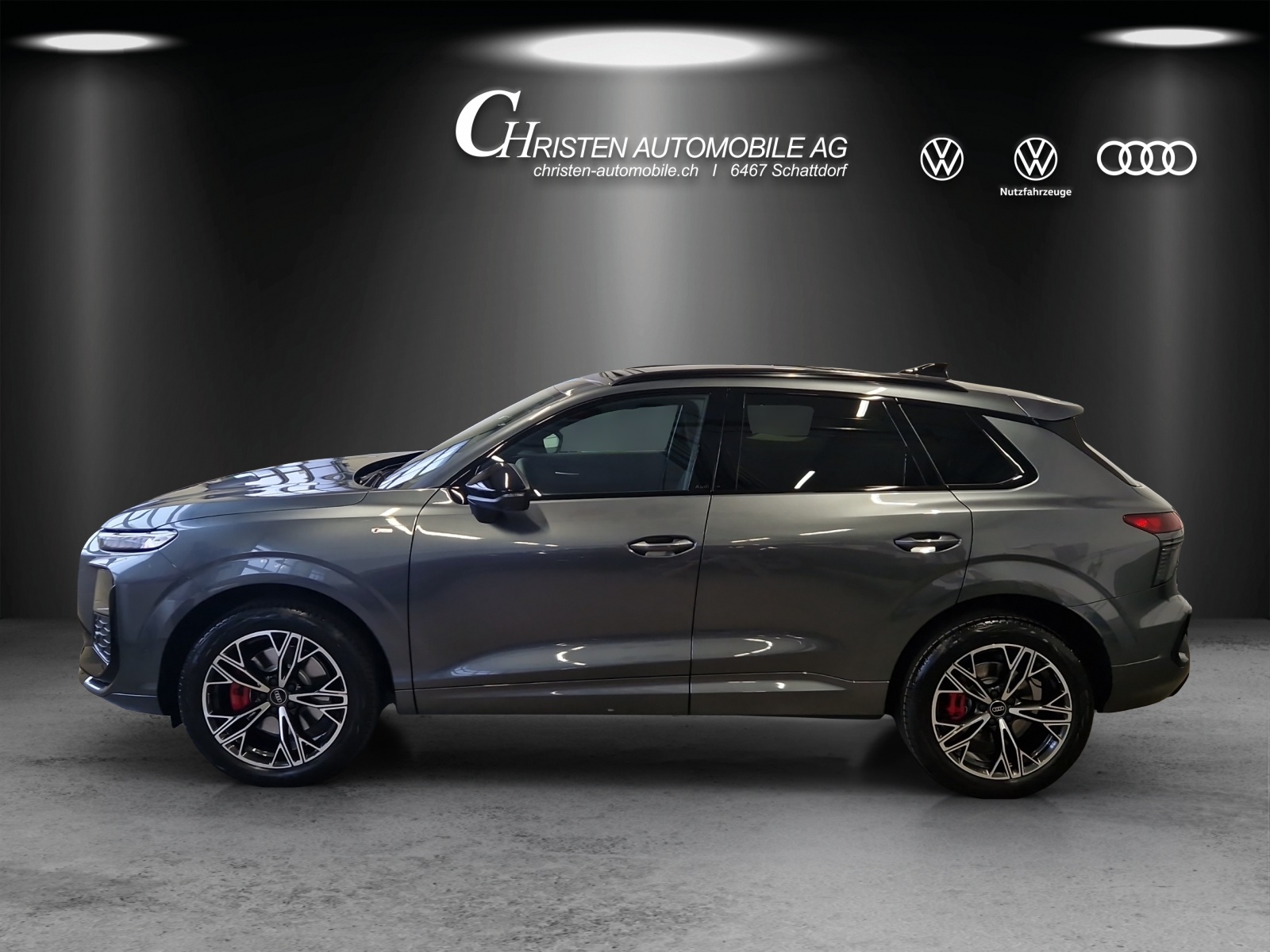 AUDI Q3 SUV TFSI quattro 195 kW S tronic-image-1