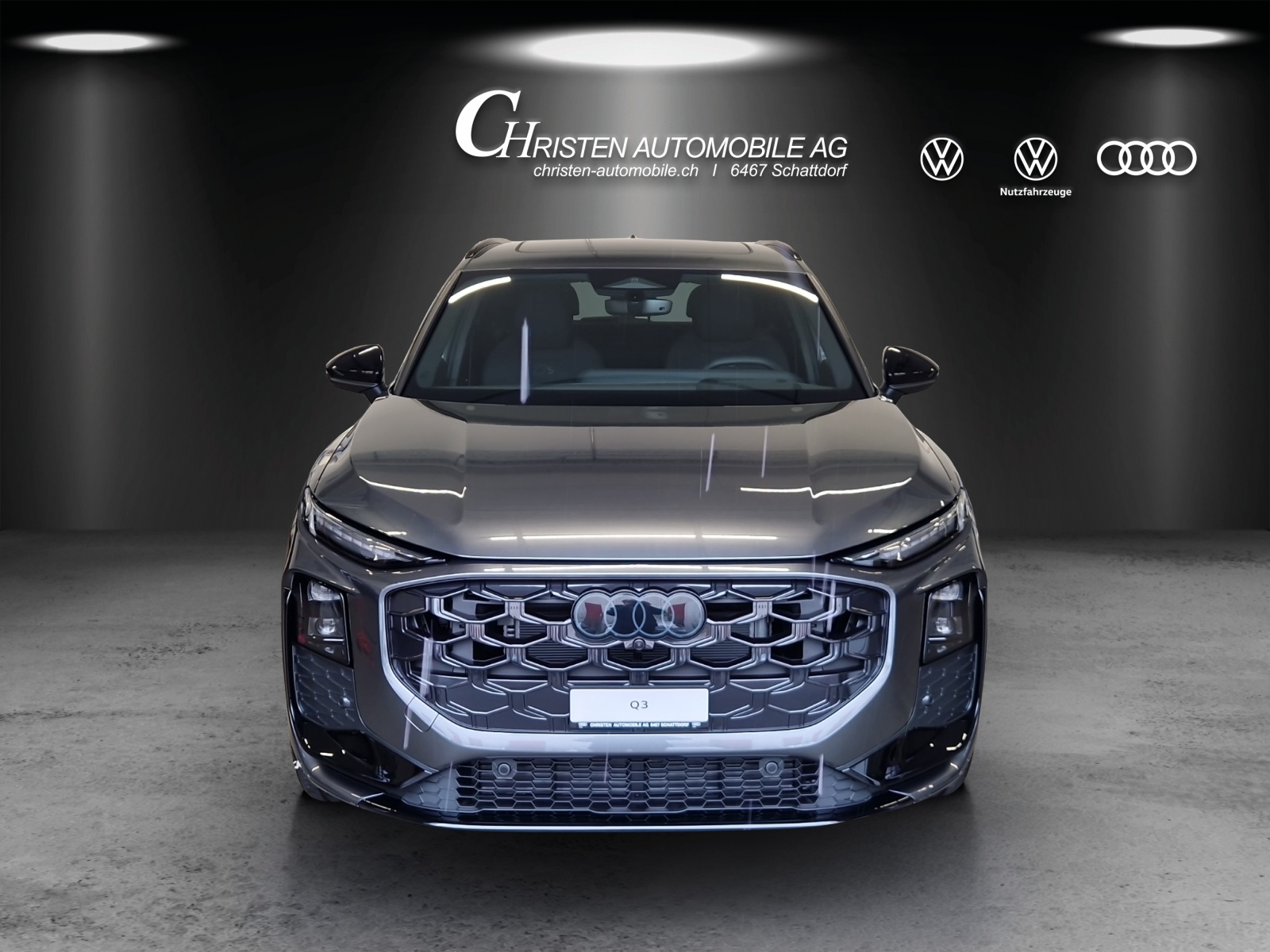 AUDI Q3 SUV TFSI quattro 195 kW S tronic-image-2