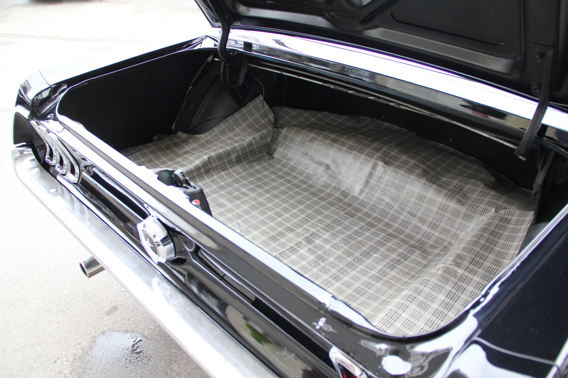 FORD Mustang 289 Coupè-image-11