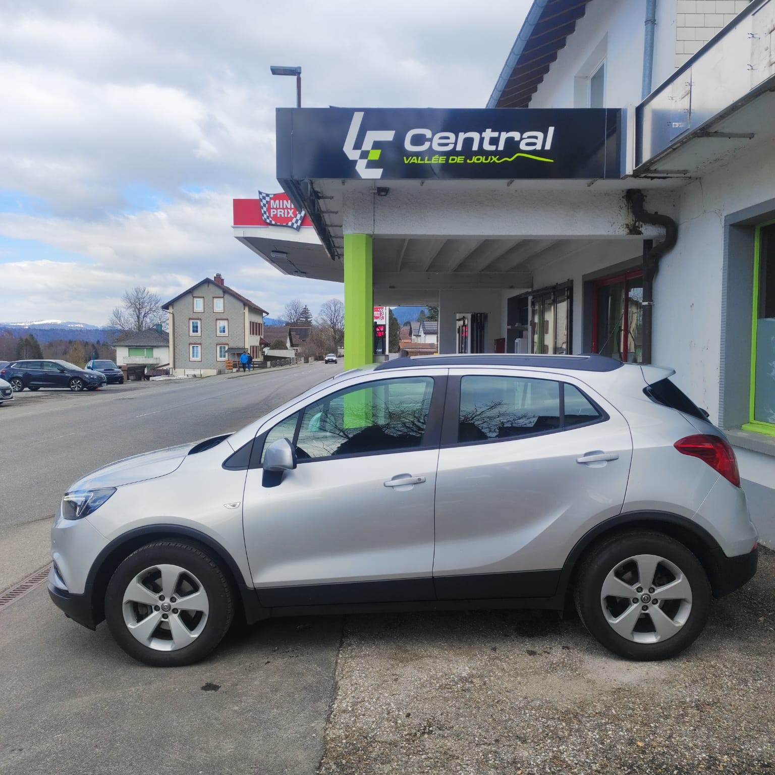 OPEL Mokka X 1.4i 16V Turbo Enjoy 4WD Automatik-image-1