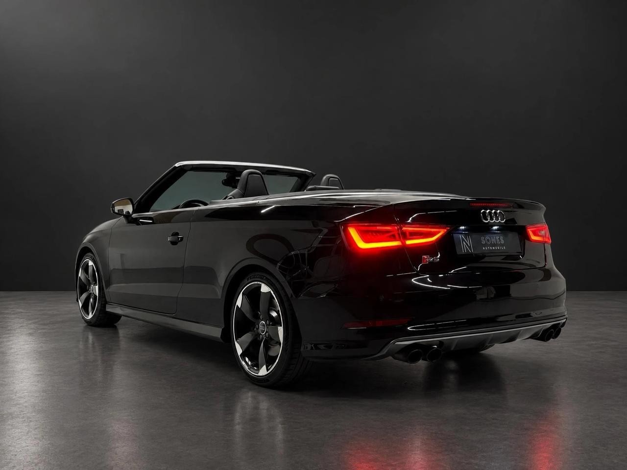 AUDI S3 Cabrio 2.0 TFSI quattro S-tronic Ab MFK & Service-image-4