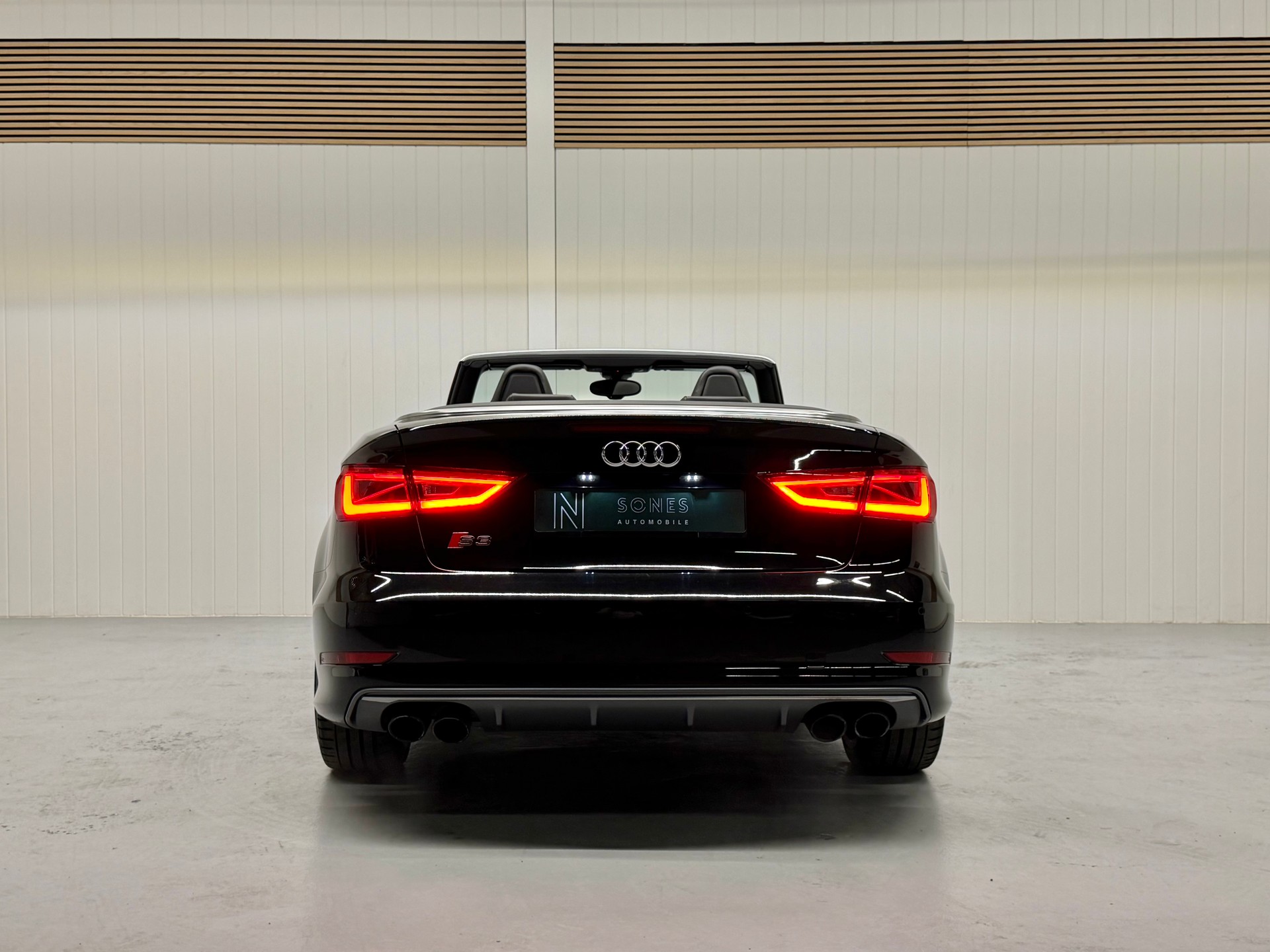 AUDI S3 Cabrio 2.0 TFSI quattro S-tronic Ab MFK & Service-image-6