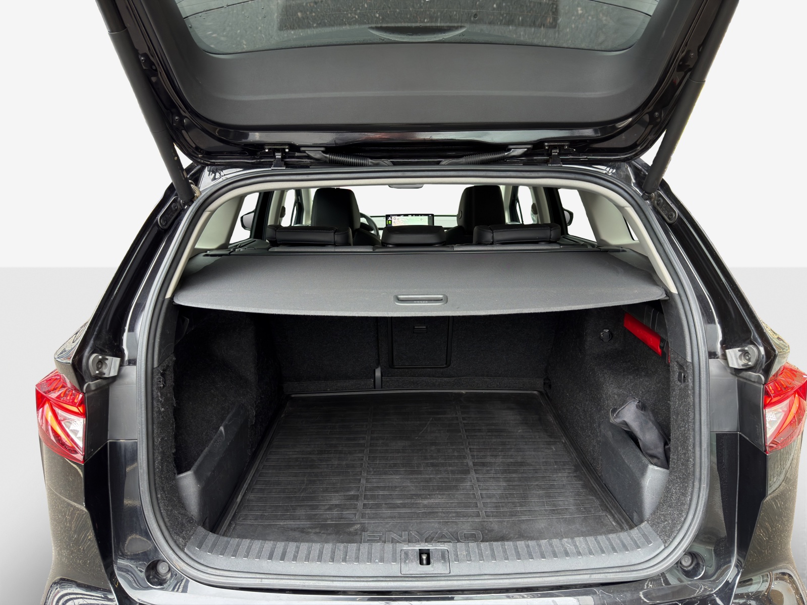 SKODA Enyaq iV 80-image-13