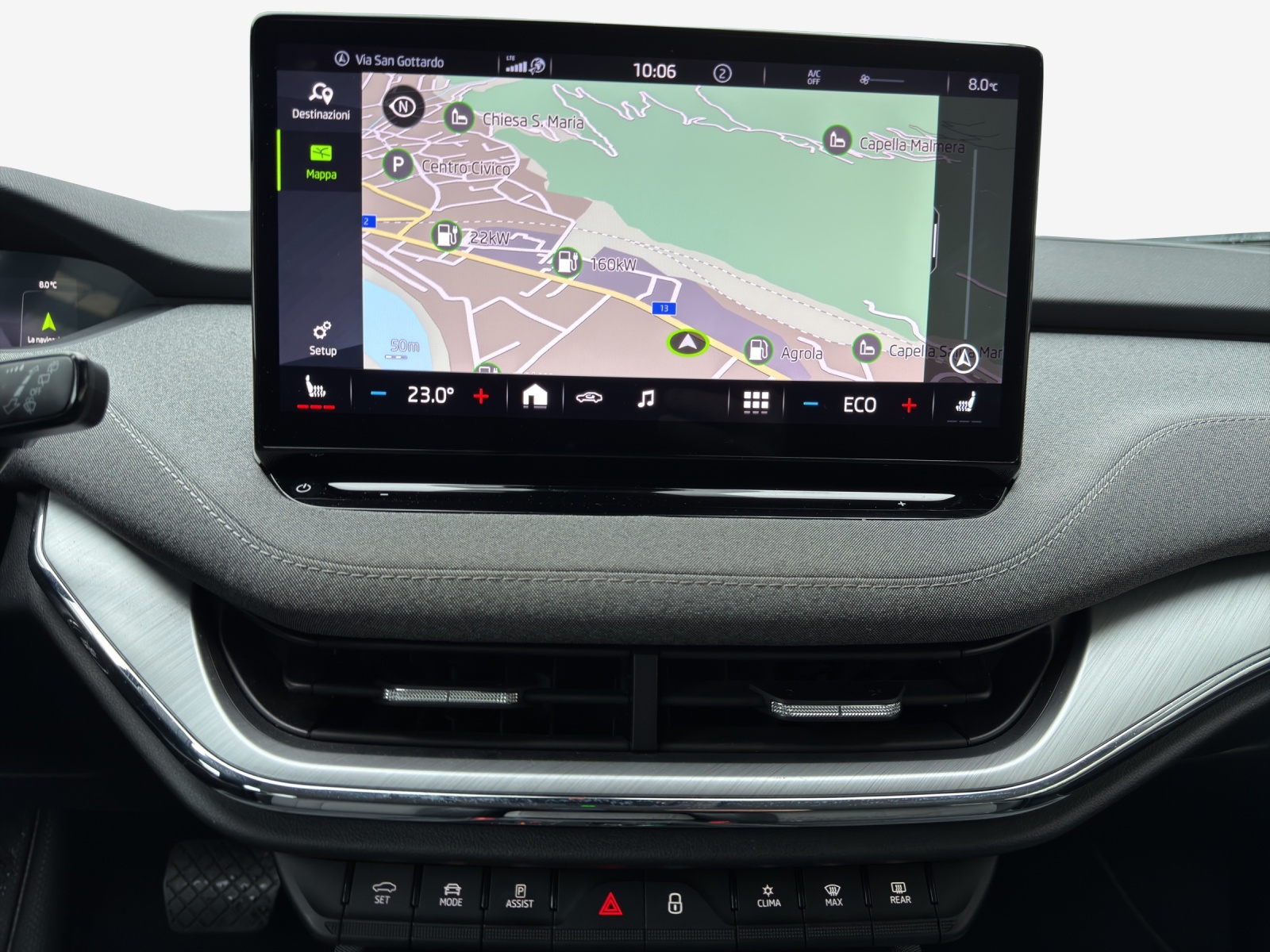 SKODA Enyaq iV 80-image-11