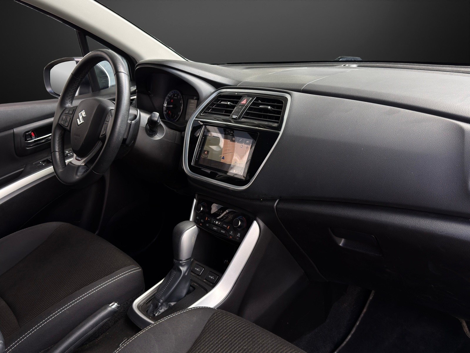 SUZUKI SX4 S-Cross 1.4 16V Piz Sulai 4WD Automatic-image-9