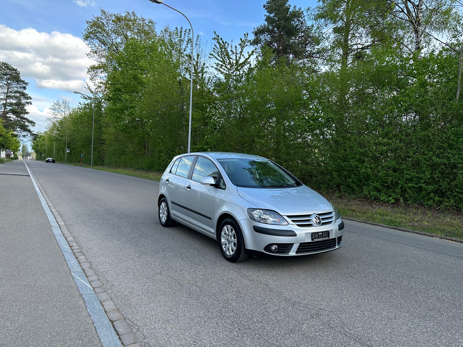 VW Golf Plus 1.6 FSI Comfortline-image-1