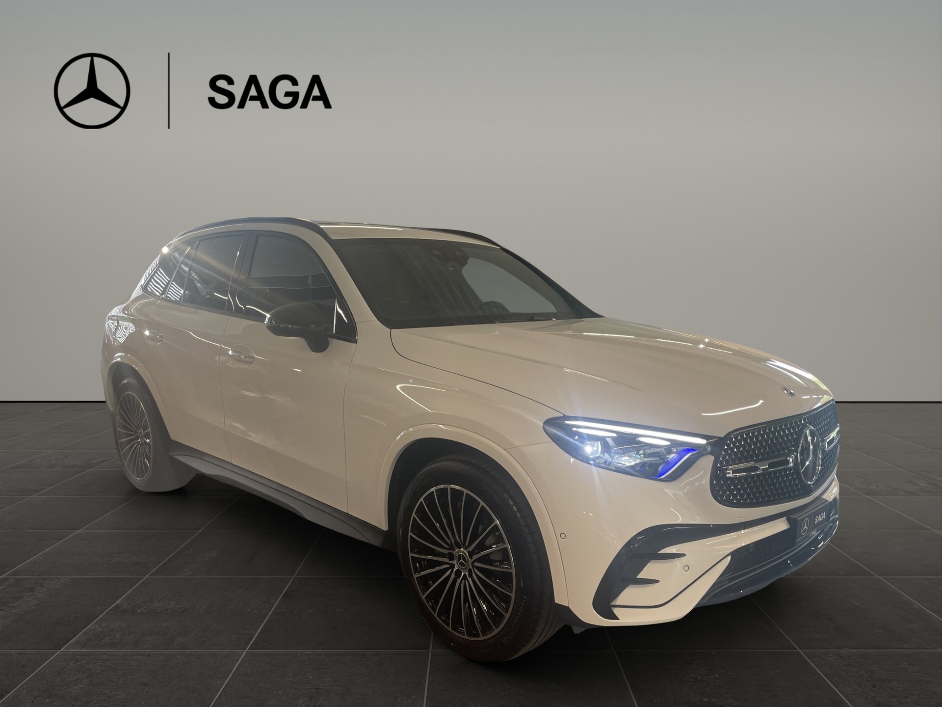 MERCEDES-BENZ GLC 220 d 4Matic 9G-Tronic-image-5