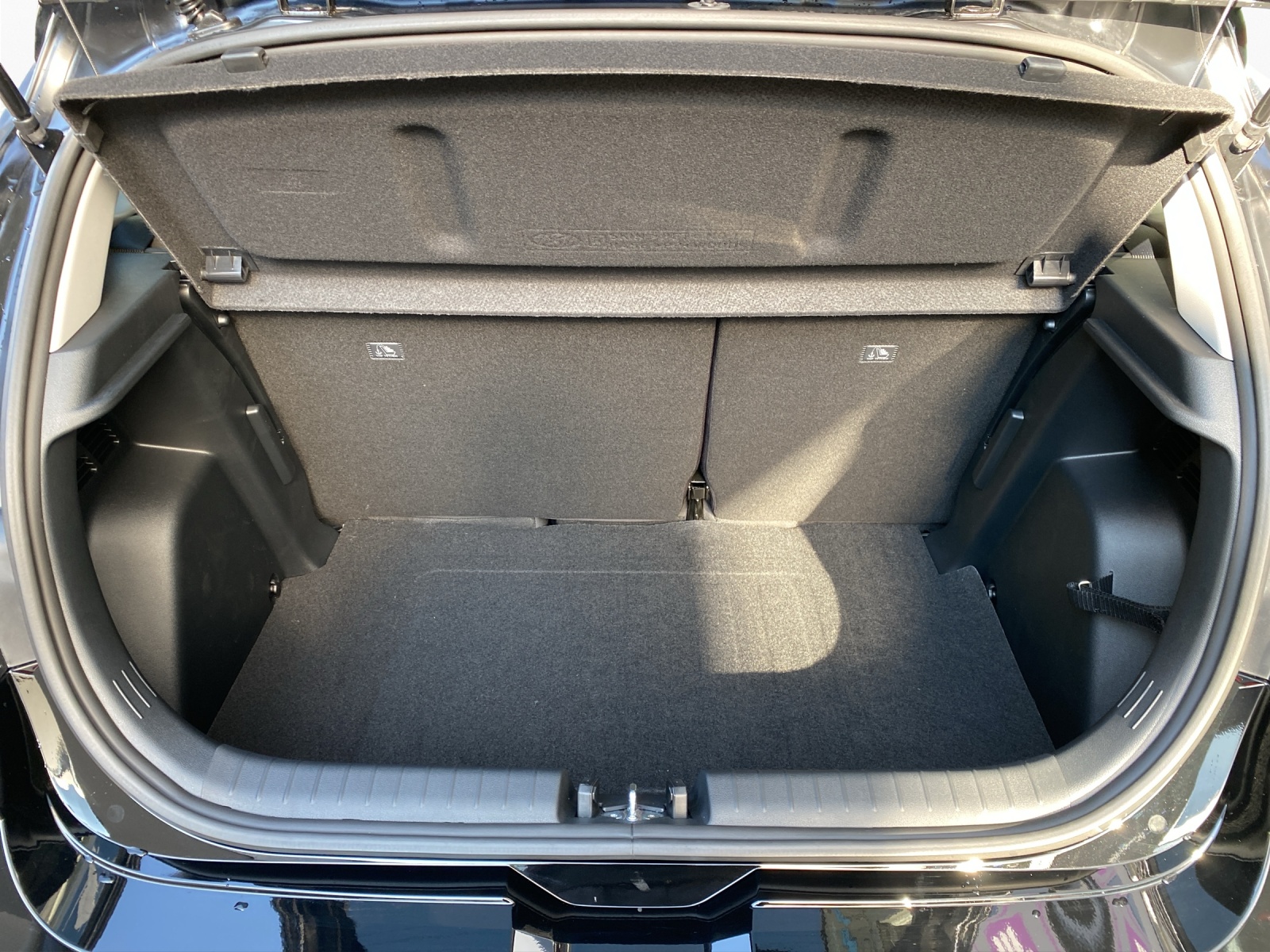 HYUNDAI i20 1.0 T-GDi Amplia-image-15