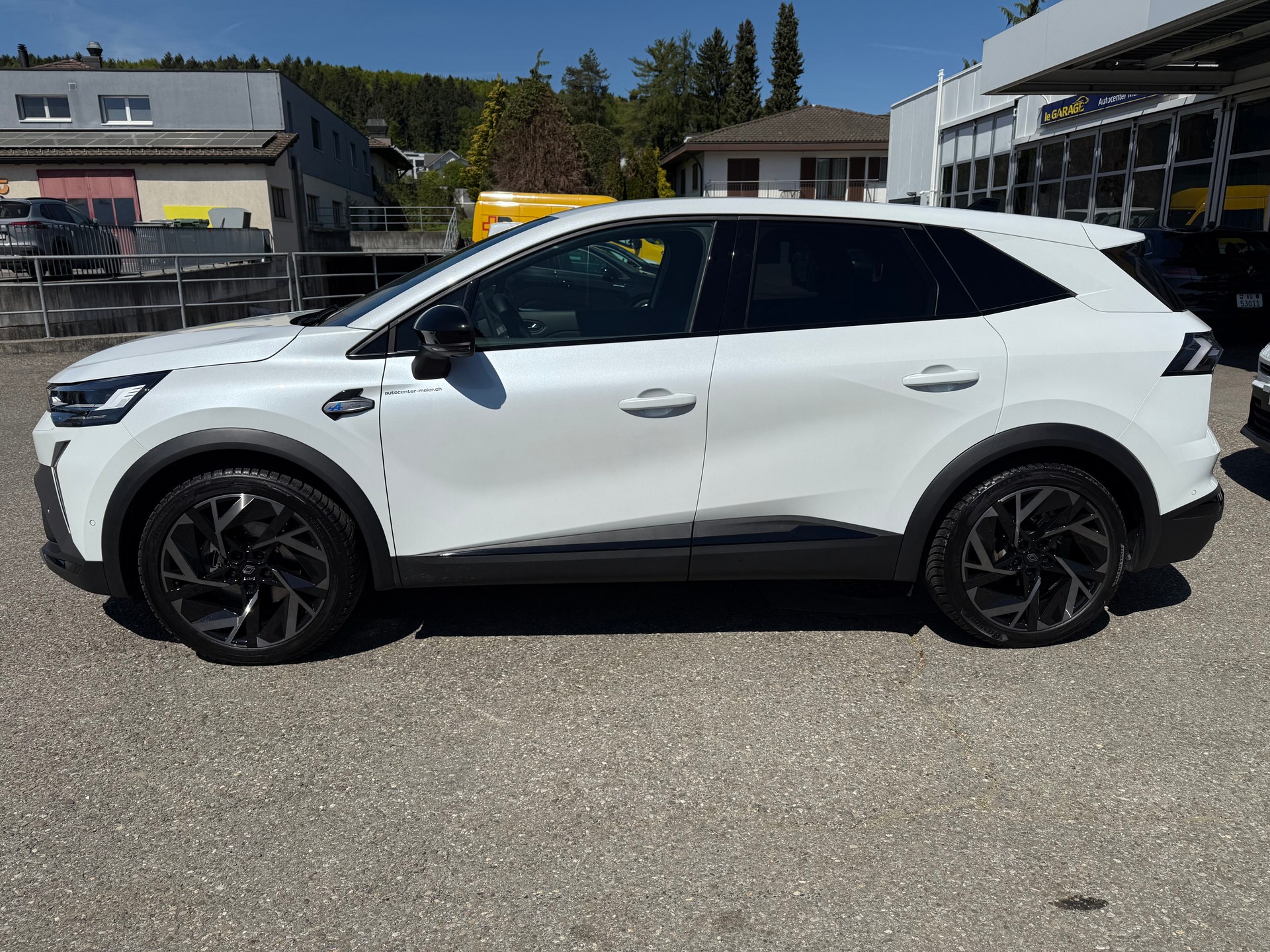 RENAULT Symbioz 1.6 E-Tech Esprit Alpine-showroom-element-2