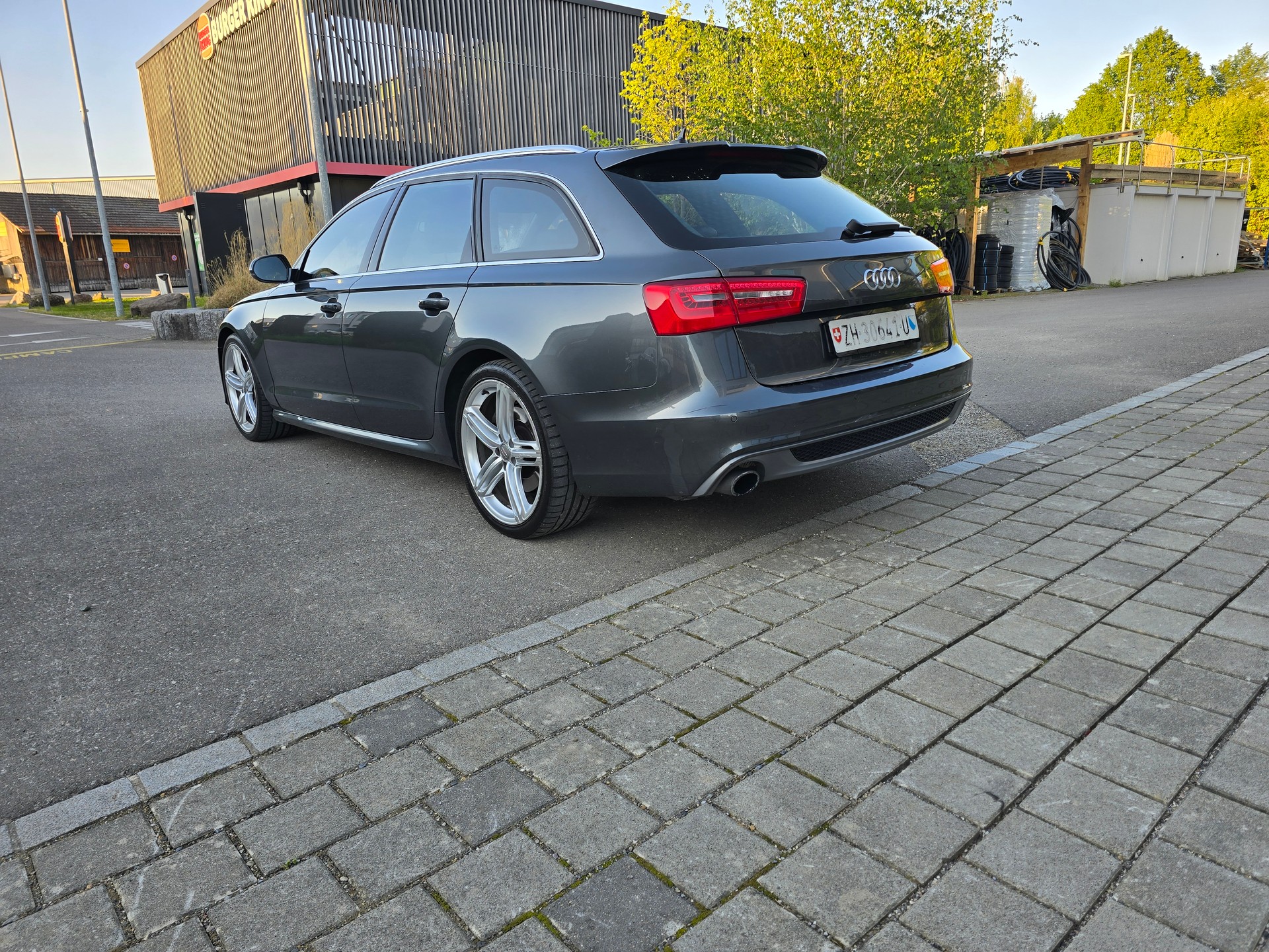 AUDI A6 Avant 3.0 TFSI V6 quattro S-tronic-image-6