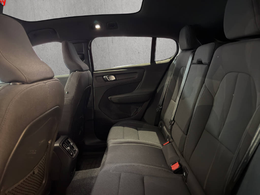 VOLVO C40 Recharge P6 Pure Electric Core-image-12