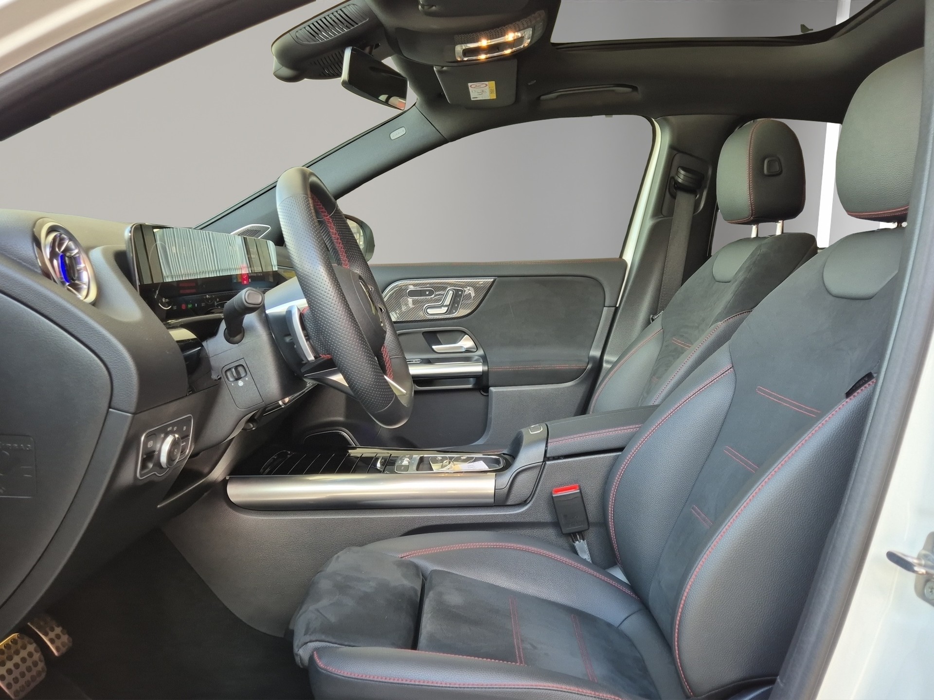 MERCEDES-BENZ GLA 250 e EQ Star 8G-DCT LEASING à partir de CHF 499.-/mois-image-7