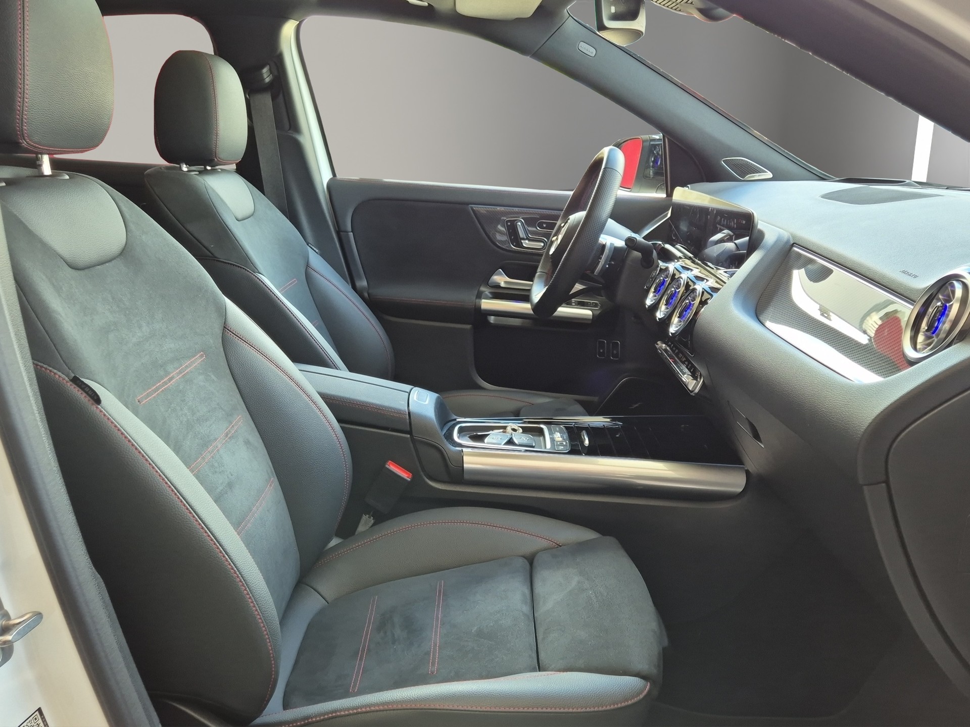 MERCEDES-BENZ GLA 250 e EQ Star 8G-DCT LEASING à partir de CHF 499.-/mois-image-16