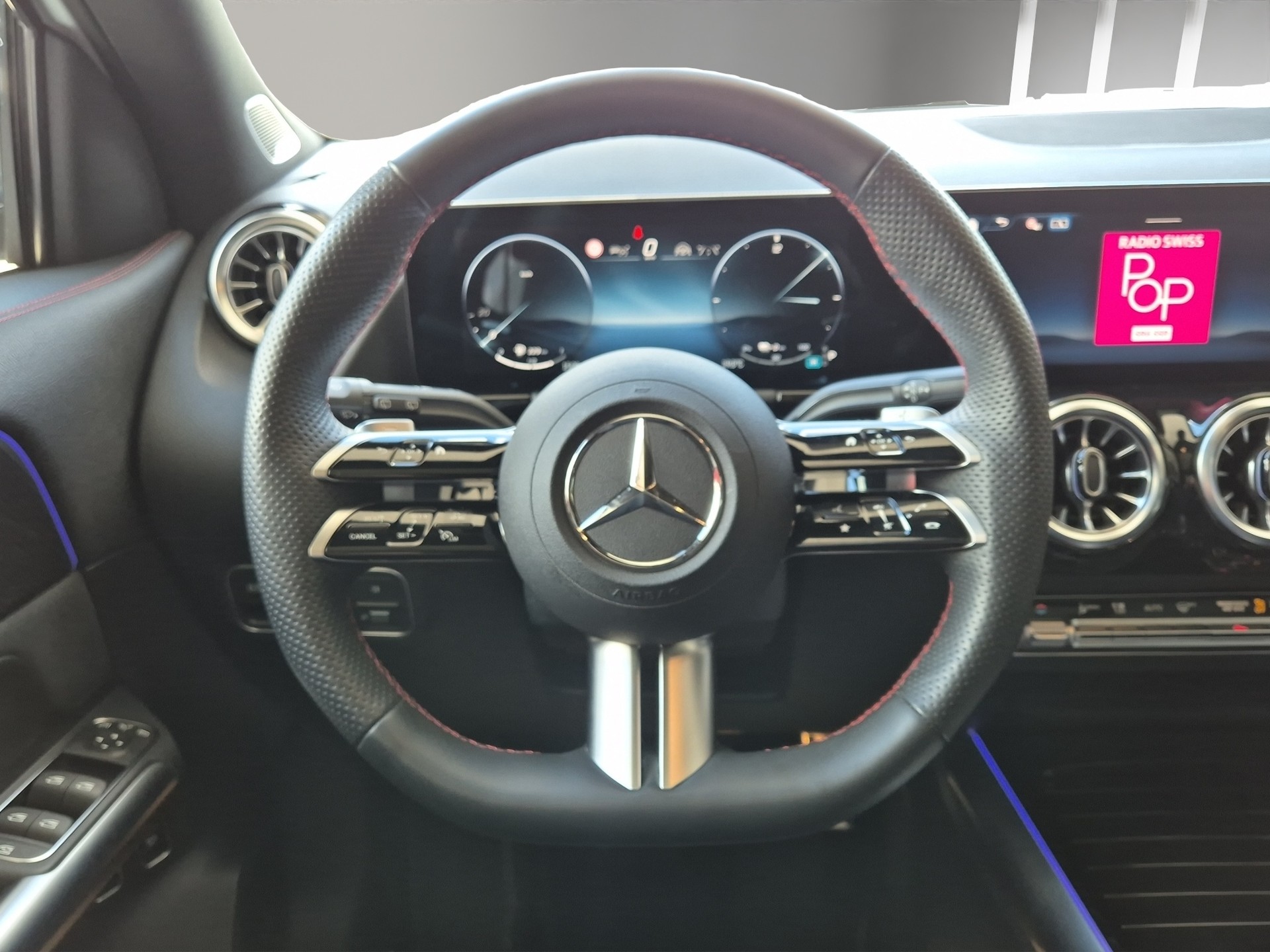 MERCEDES-BENZ GLA 250 e EQ Star 8G-DCT LEASING à partir de CHF 499.-/mois-image-9