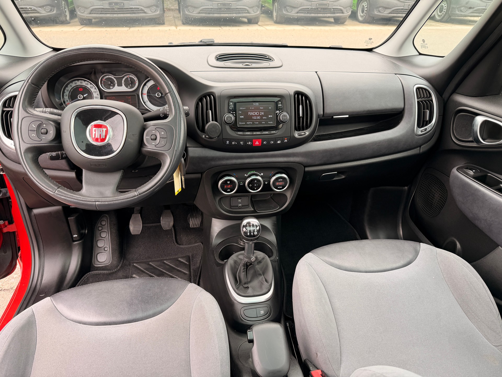 FIAT 500L Living 1.3 JTD Pop Star Dualogic-image-7