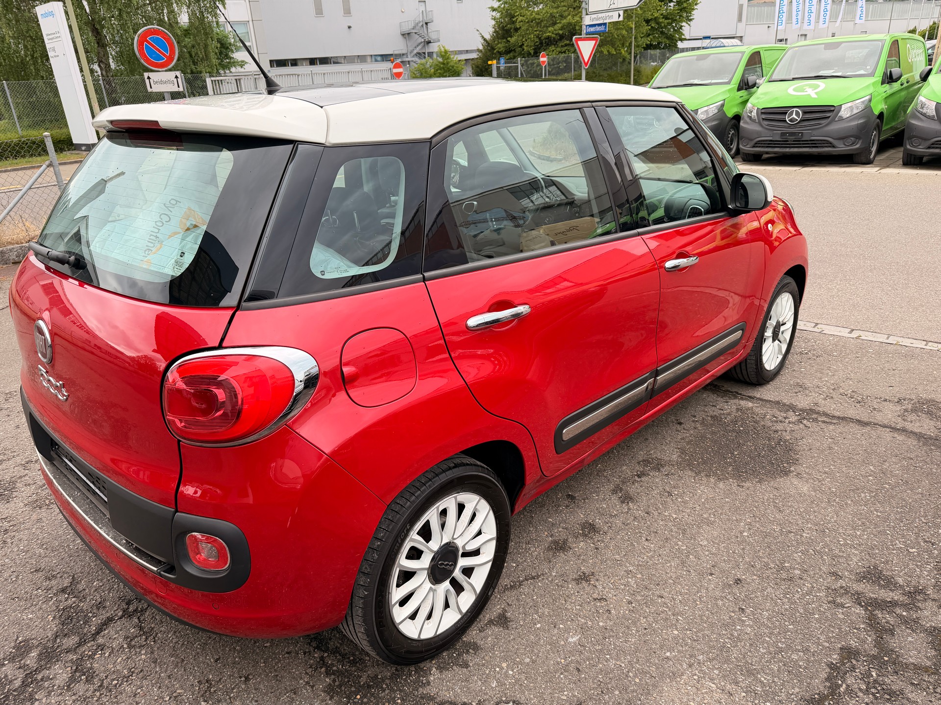 FIAT 500L Living 1.3 JTD Pop Star Dualogic-image-4