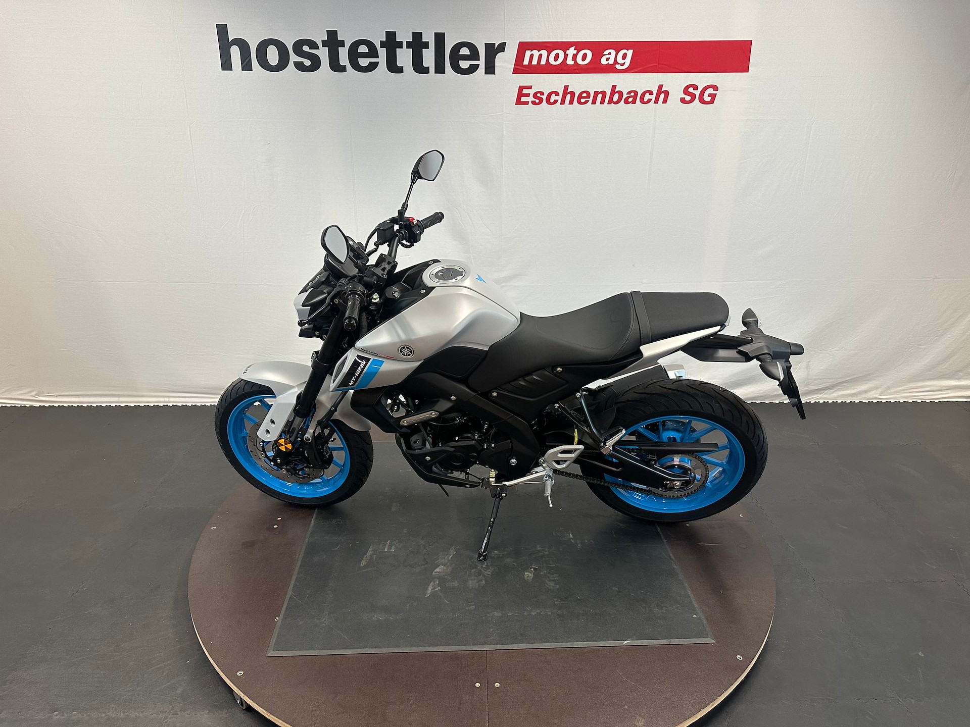 YAMAHA MT-125-showroom-element-2