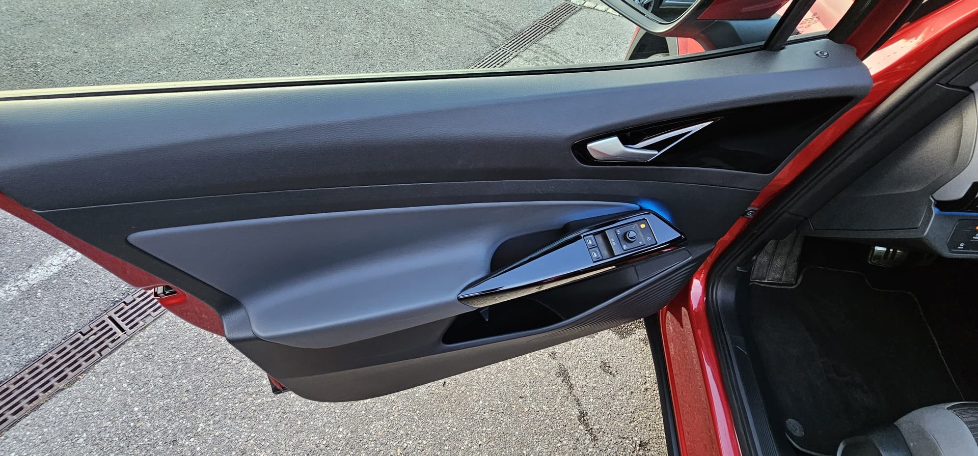 VW ID.4 Pro Performance 77 kWh-image-7