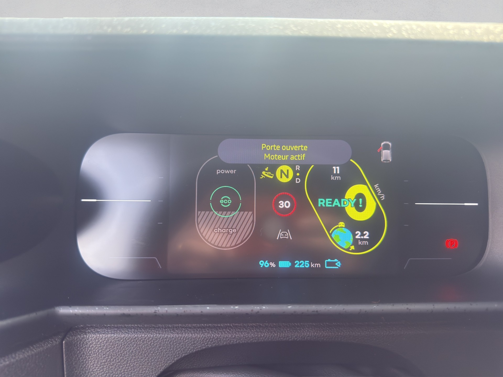 RENAULT Twingo E-Tech 27kWh Techno-image-10