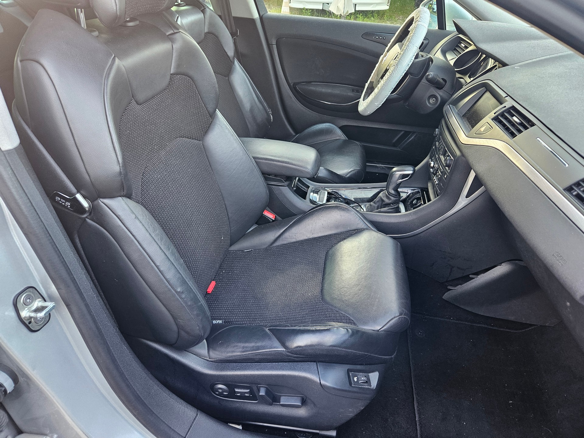 CITROEN C5 Tourer 2.0 HDi Exclusive Automatic-image-12