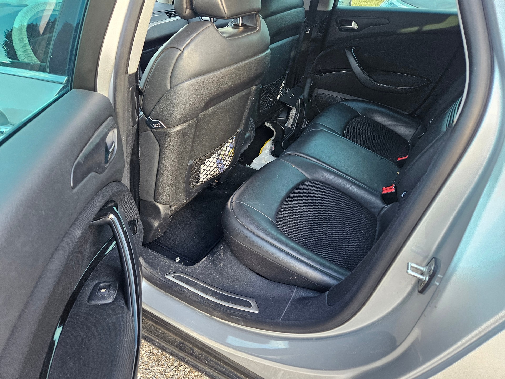 CITROEN C5 Tourer 2.0 HDi Exclusive Automatic-image-8