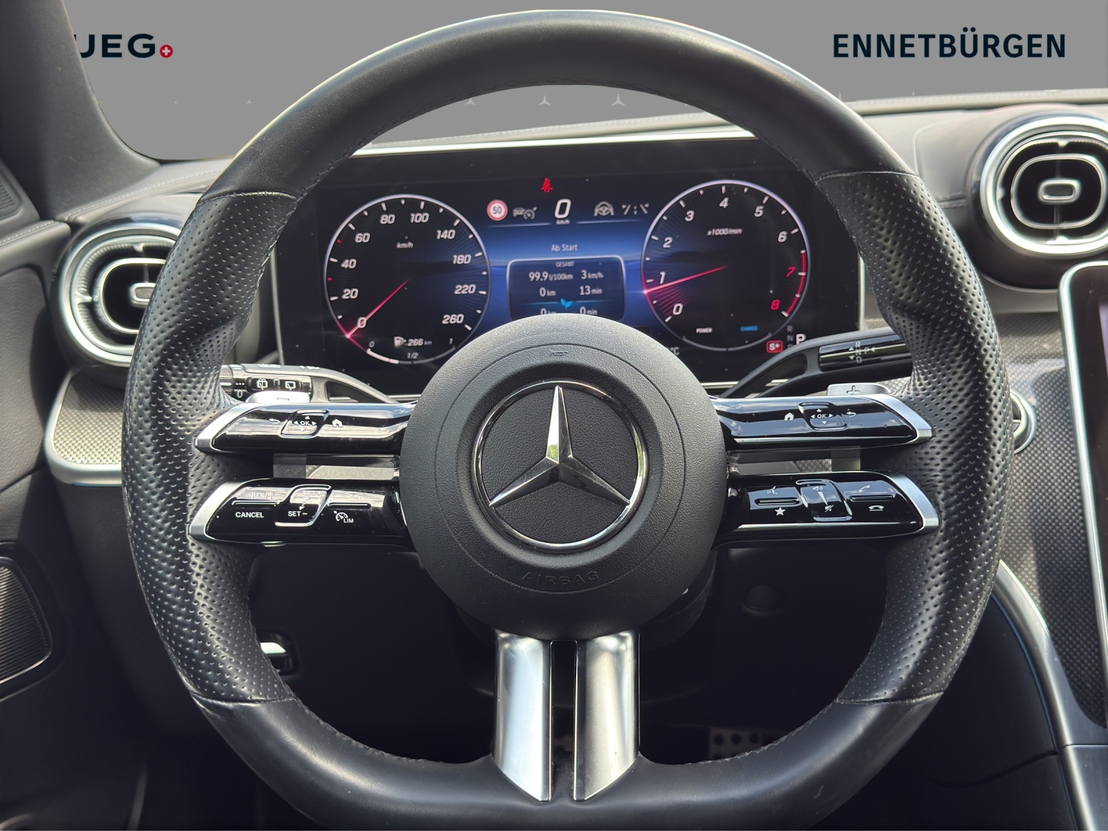 MERCEDES-BENZ C 200 T AMG Line-image-8