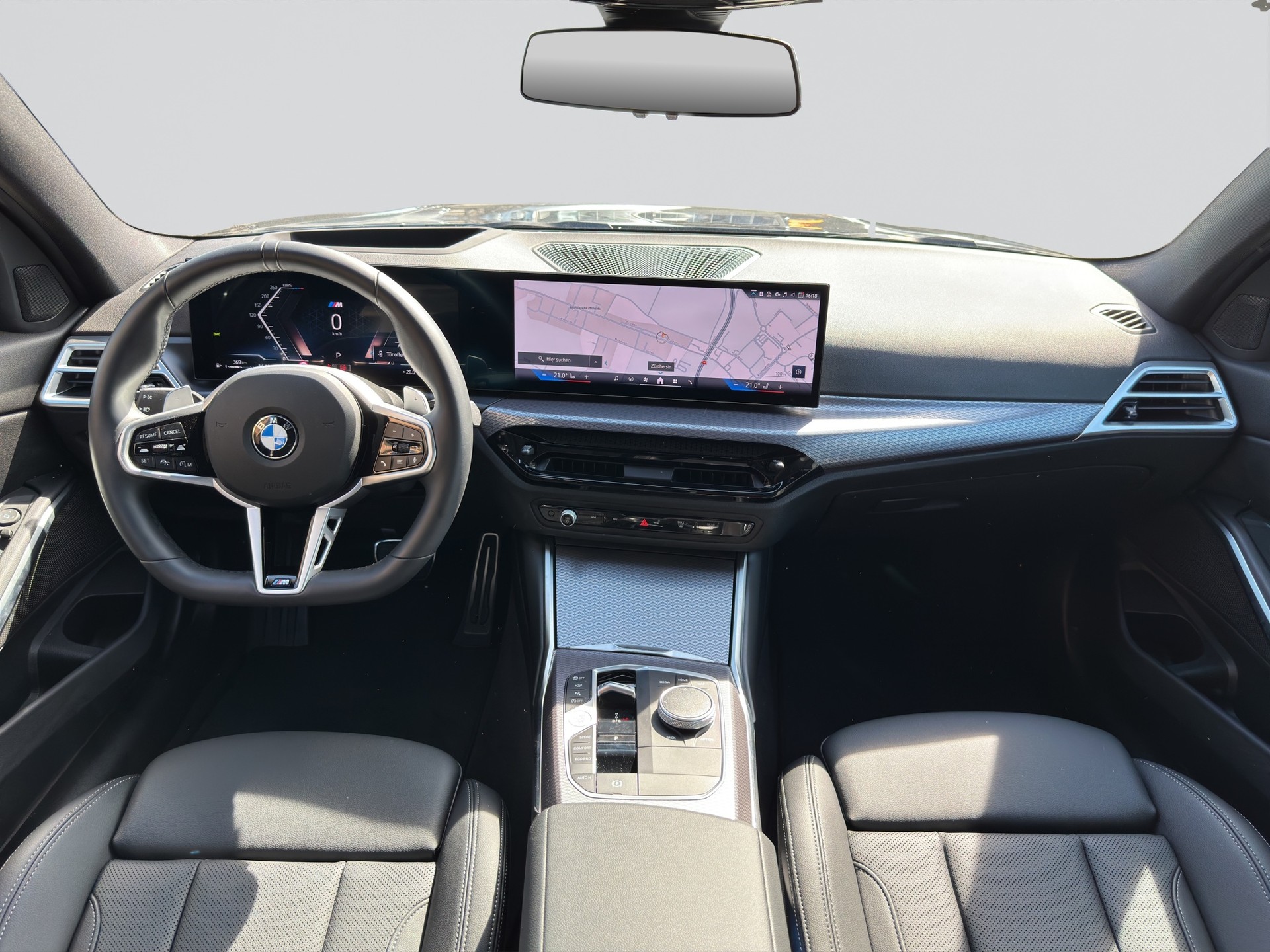 BMW 320i xDrive Steptronic M Sport-image-16